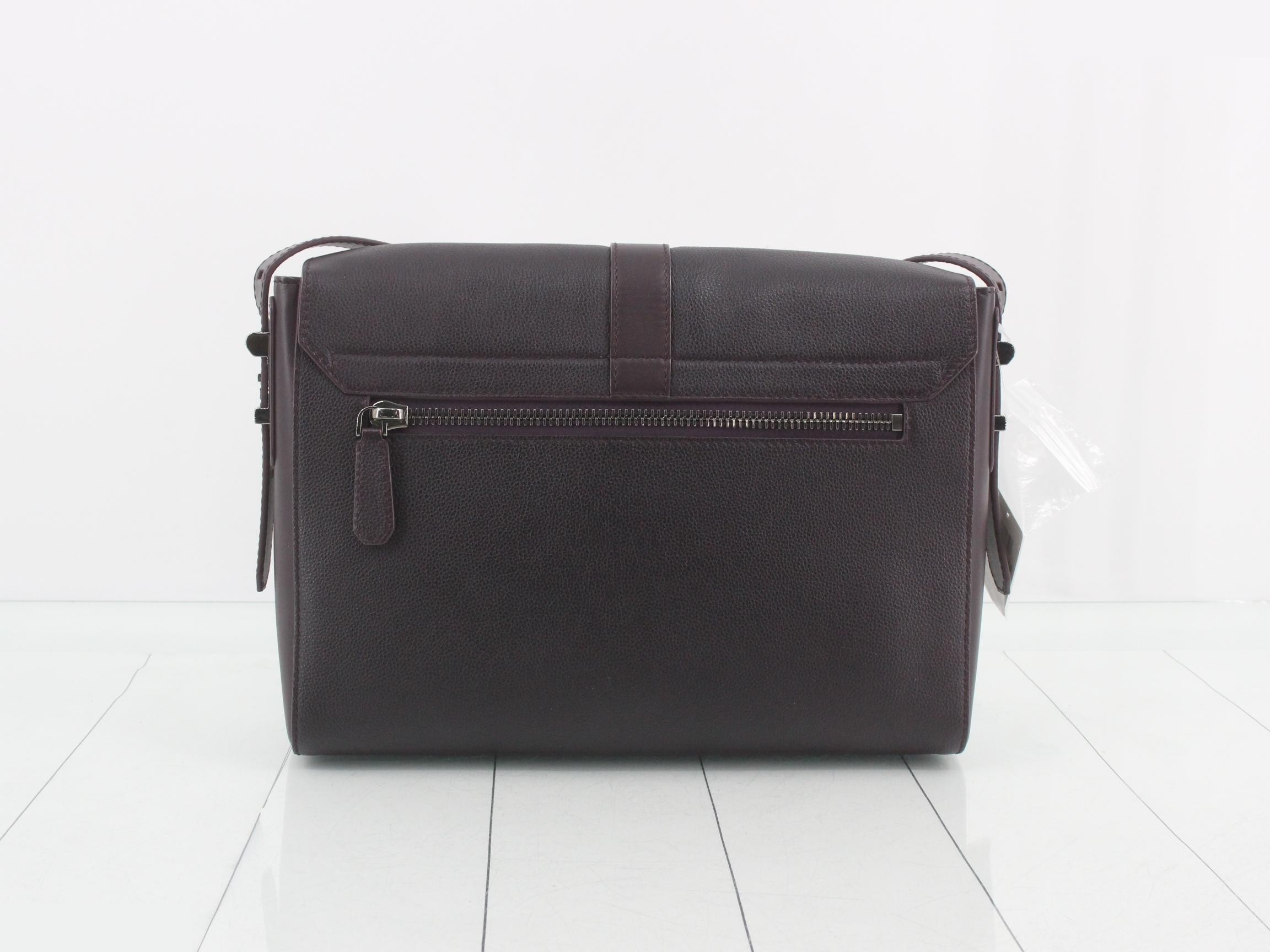 Leather messenger bag — view 2