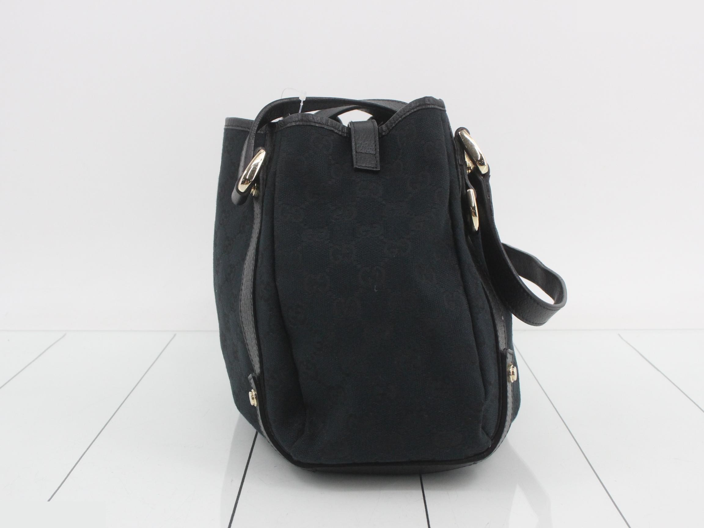 GG Canvas Abby Shoulder Bag — view 4