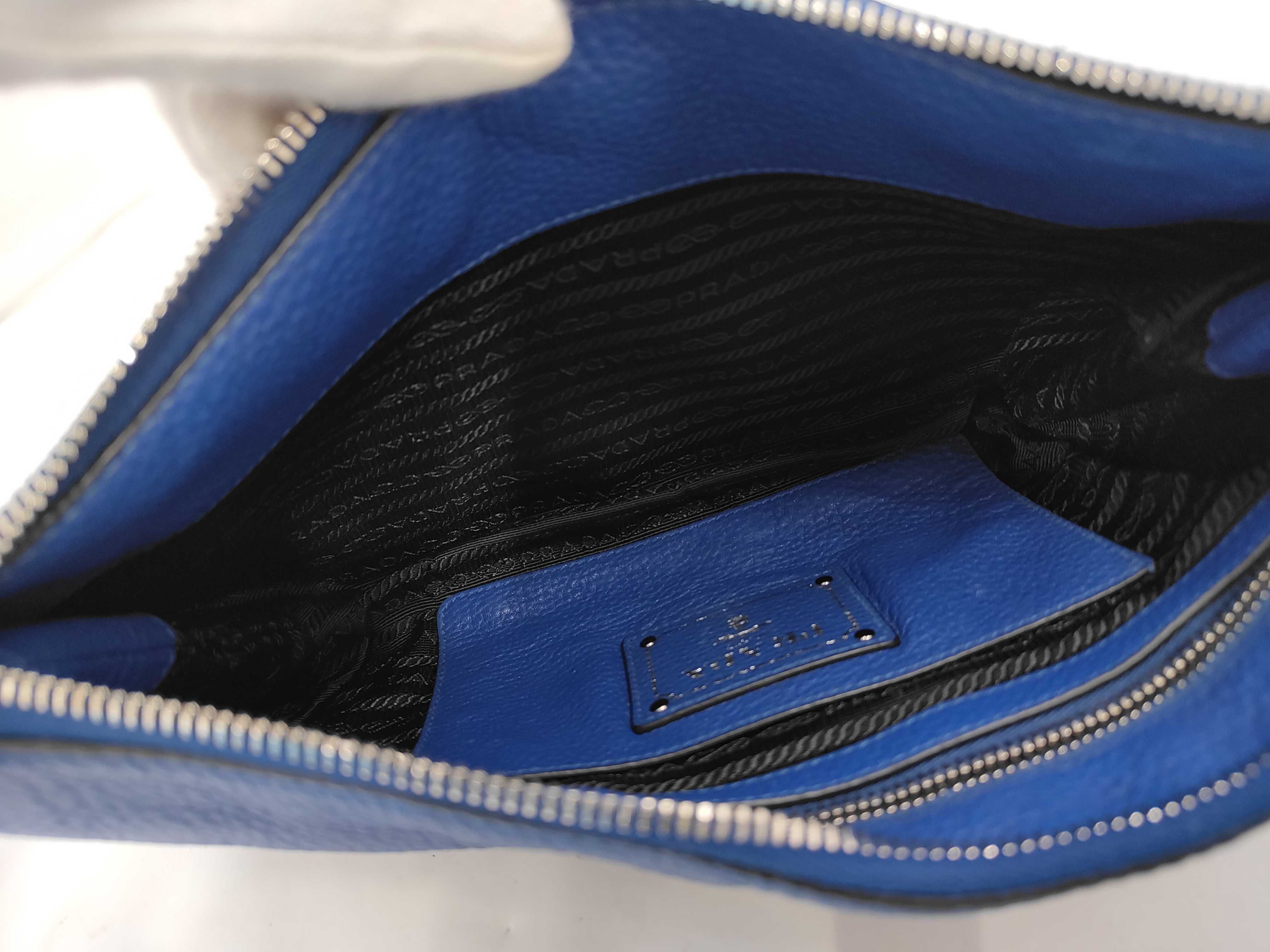 Vitello Daino Clutch Crossbody Bag (Shoulder Bag) — view 8