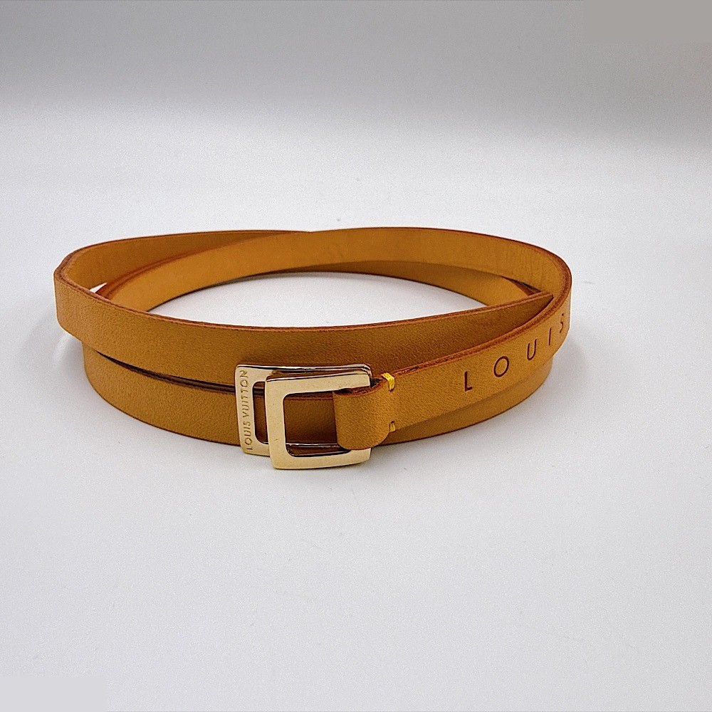 Belt, vegetable-tanned leather, beige, size M, with logo.
