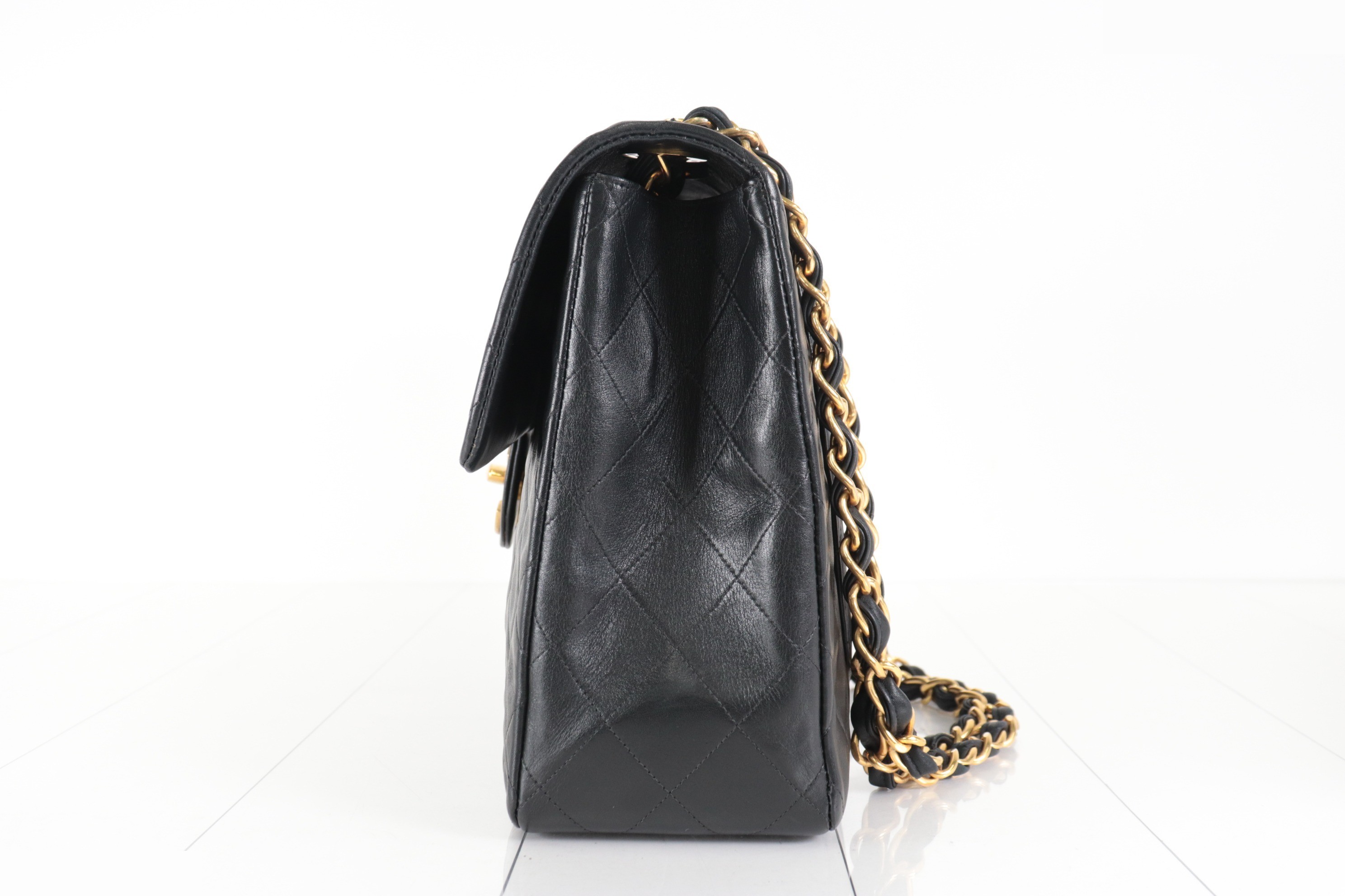 Dekamato Lamb Chain Shoulder Bag, Unit No. 2 — view 5
