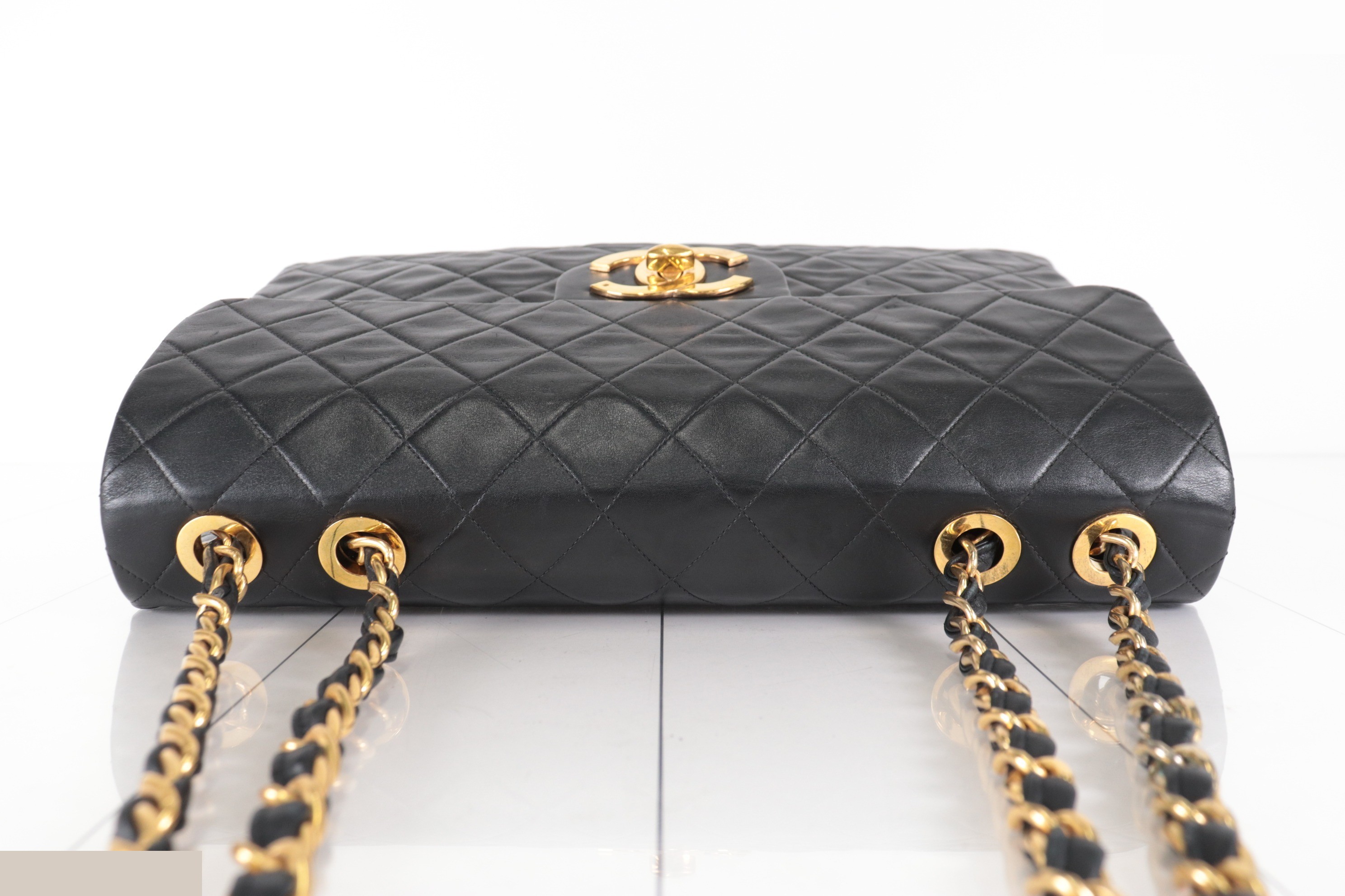 Dekamato Lamb Chain Shoulder Bag, Unit No. 2 — view 6