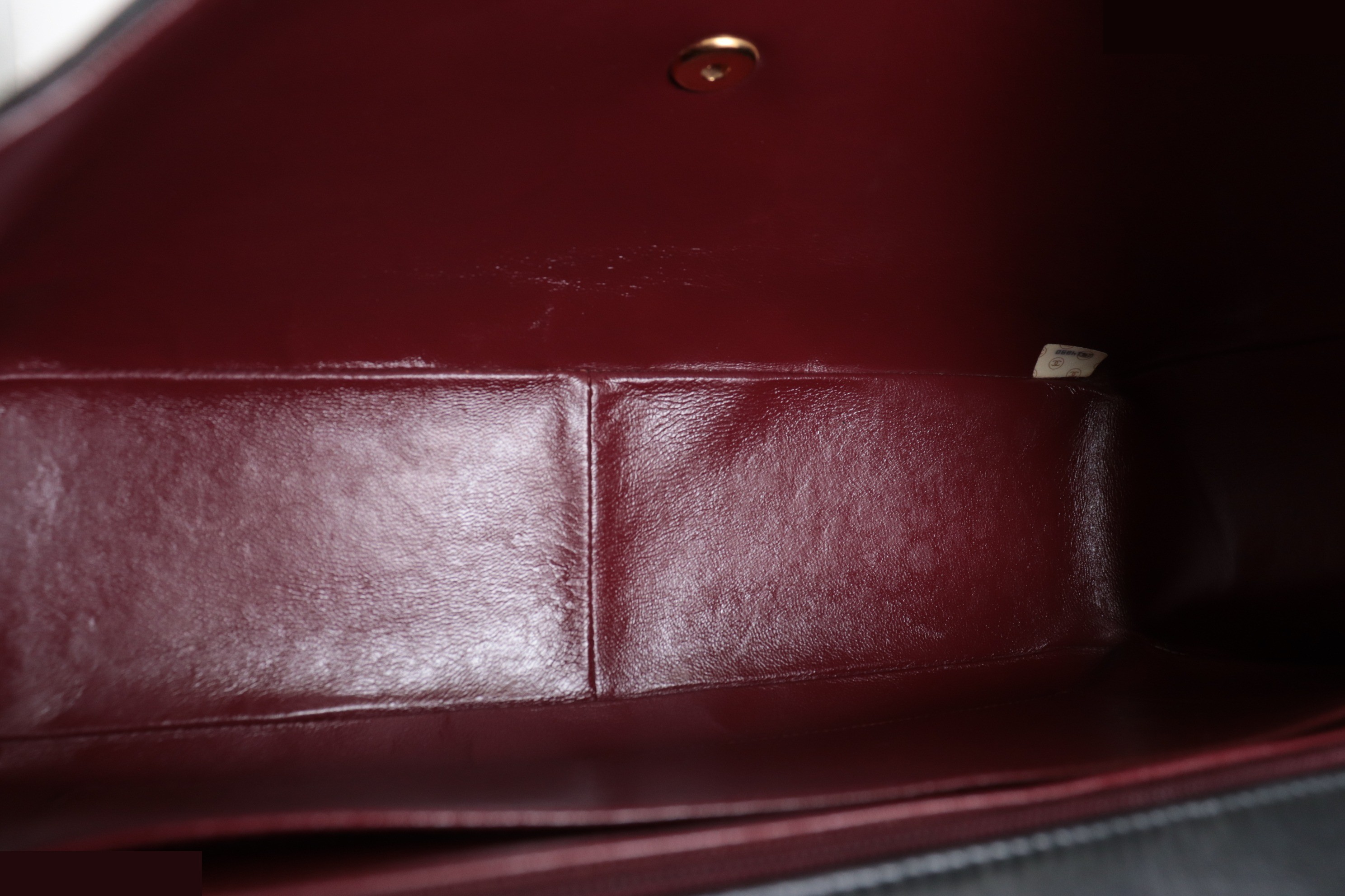 Dekamato Lamb Chain Shoulder Bag, Unit No. 2 — view 9