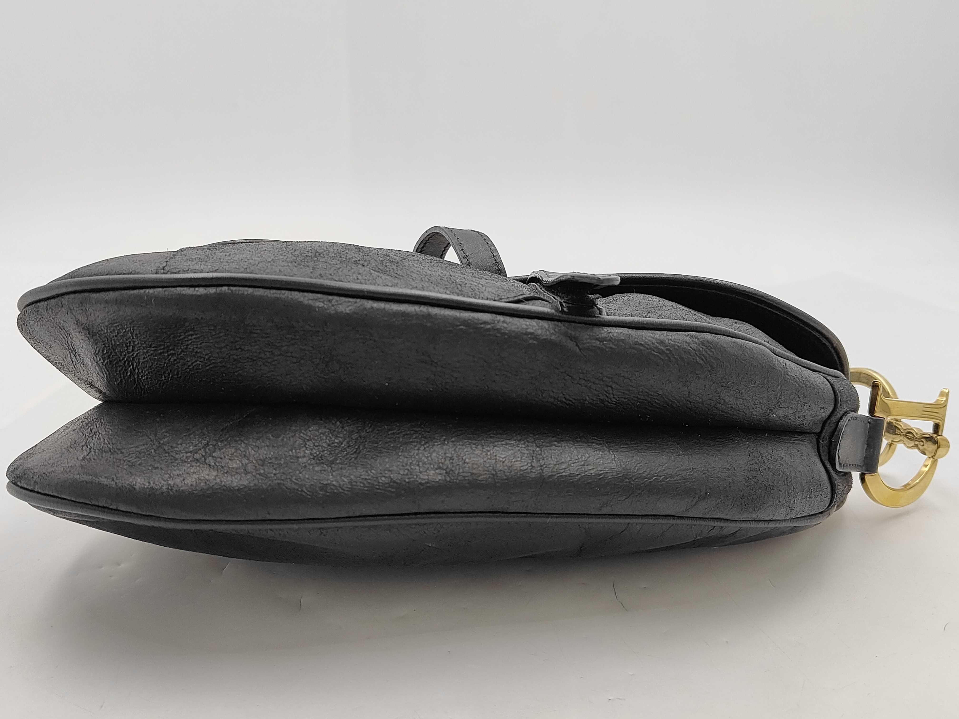 Saddle Bag Leather Black Gold Shoulder Bag — view 6
