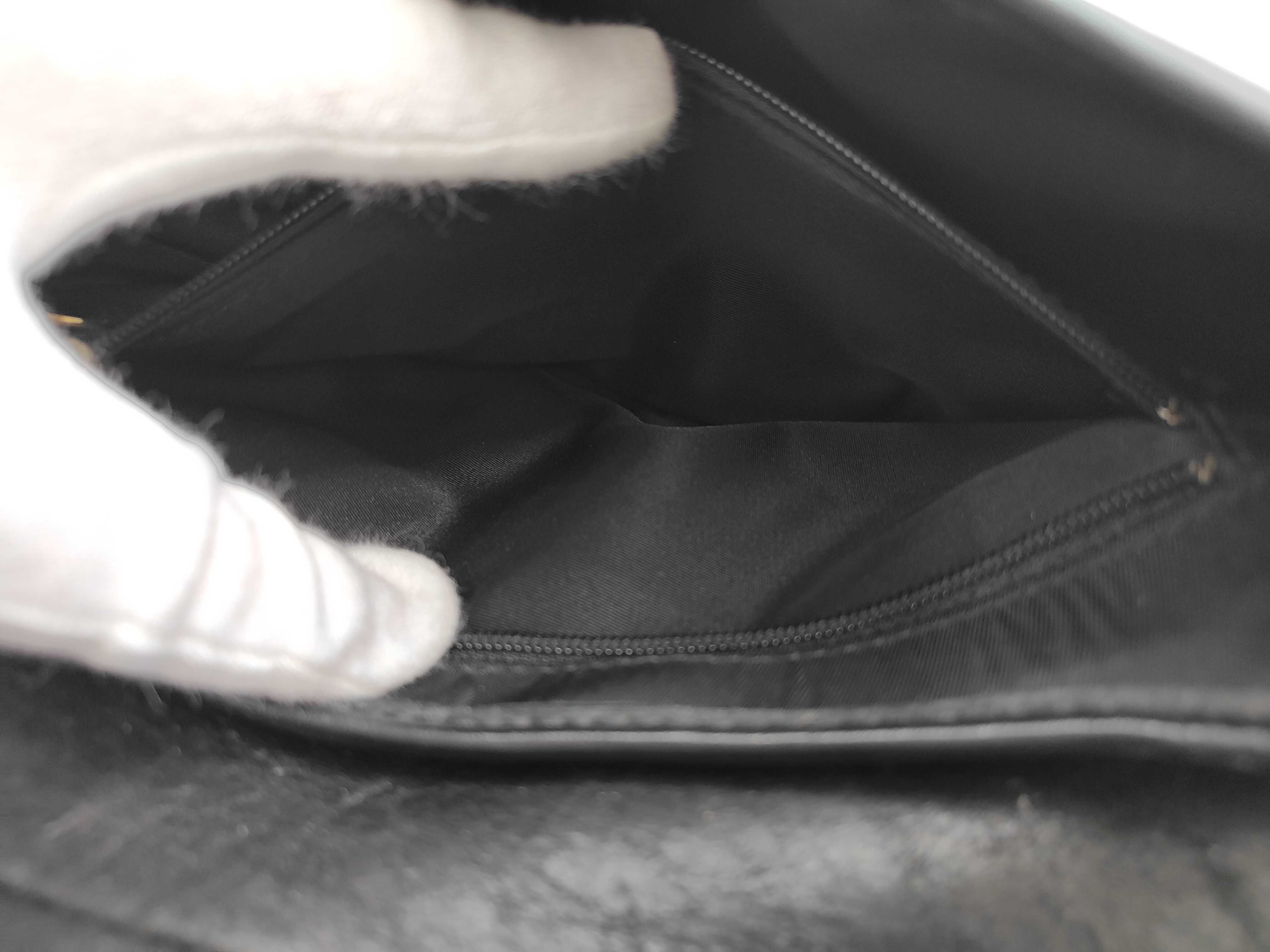 Saddle Bag Leather Black Gold Shoulder Bag — view 10