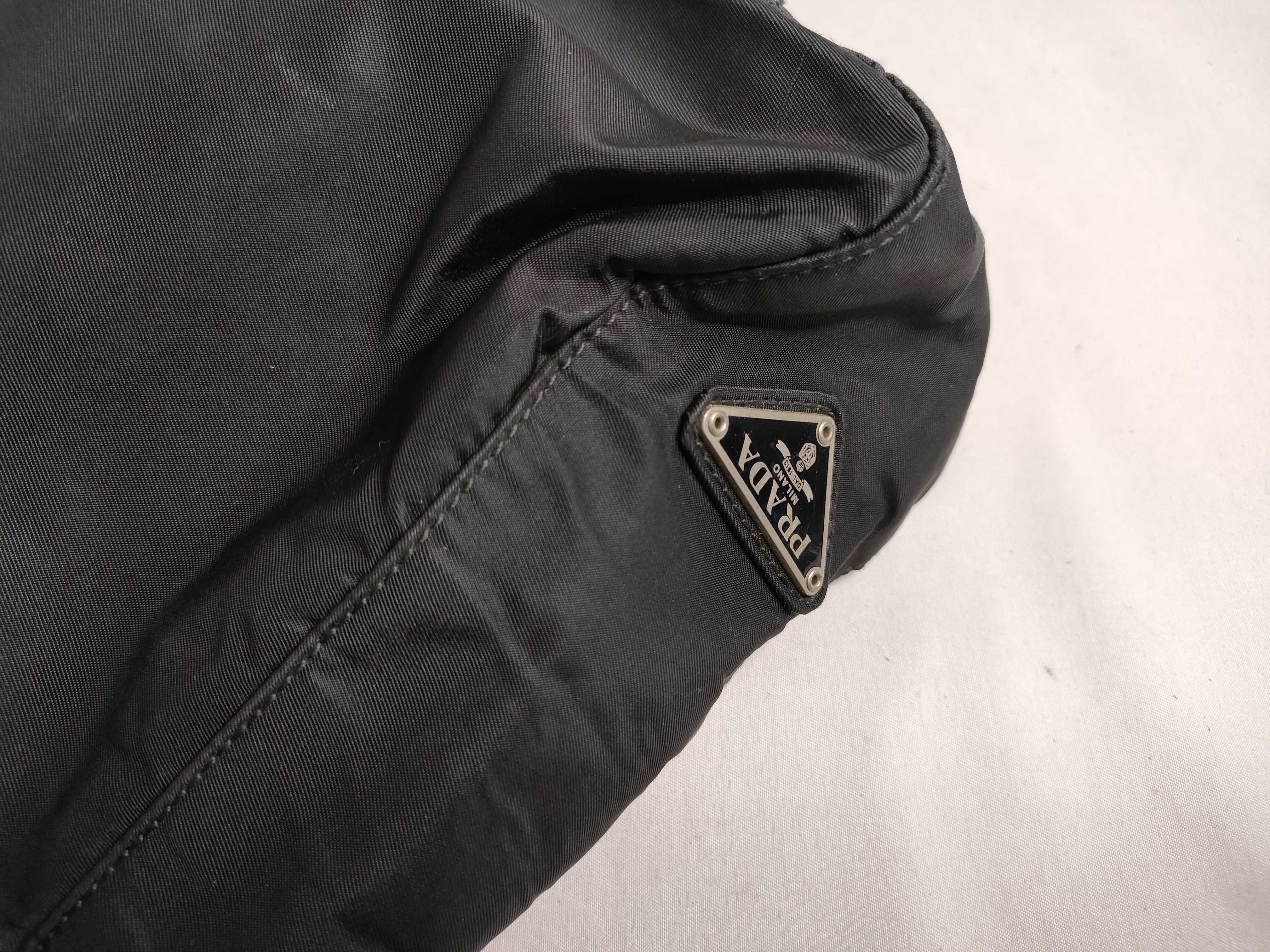 nylon handbag, black, with plastic handle and triangular plate. — view 14