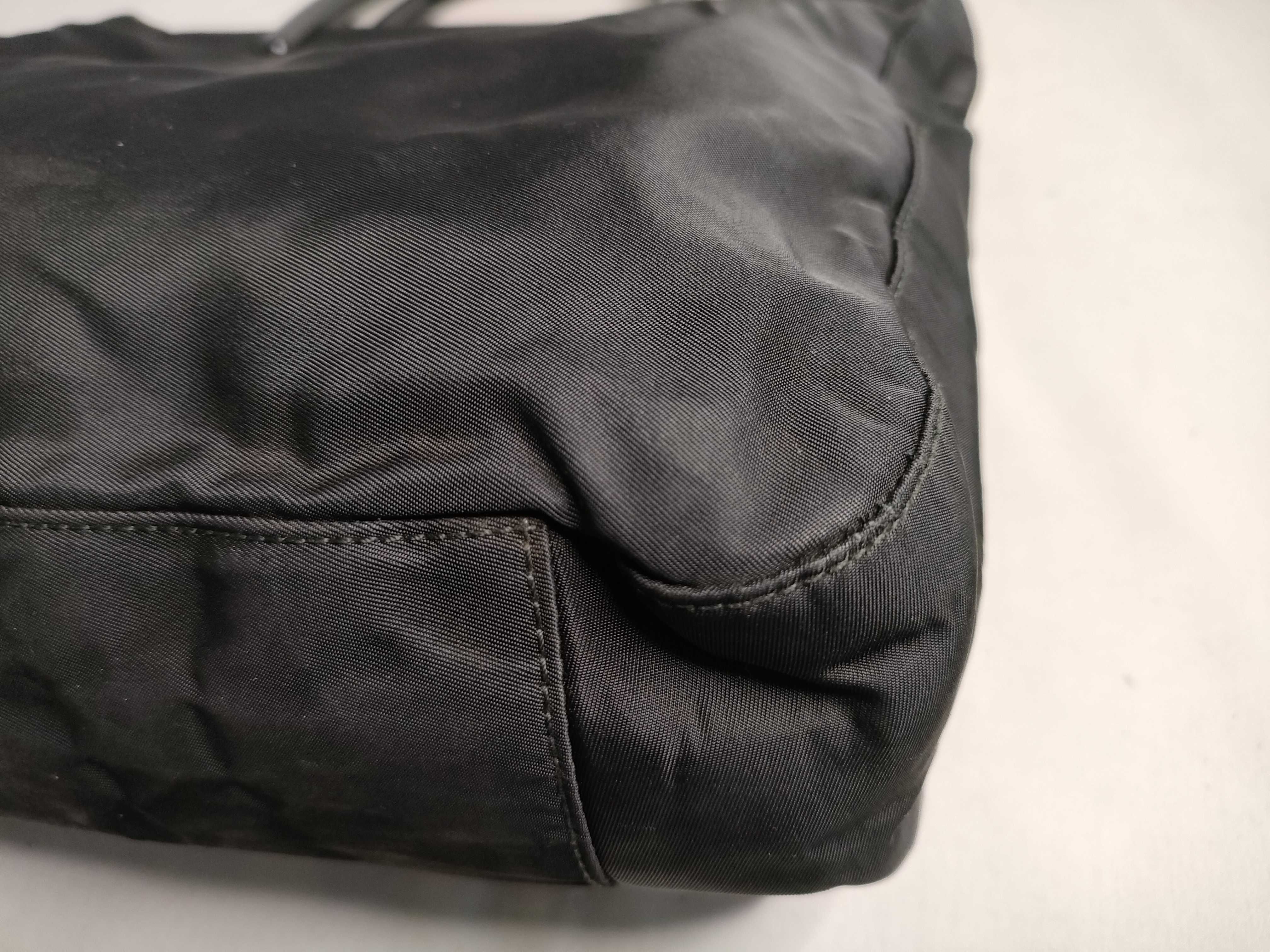 nylon handbag, black, with plastic handle and triangular plate. — view 6
