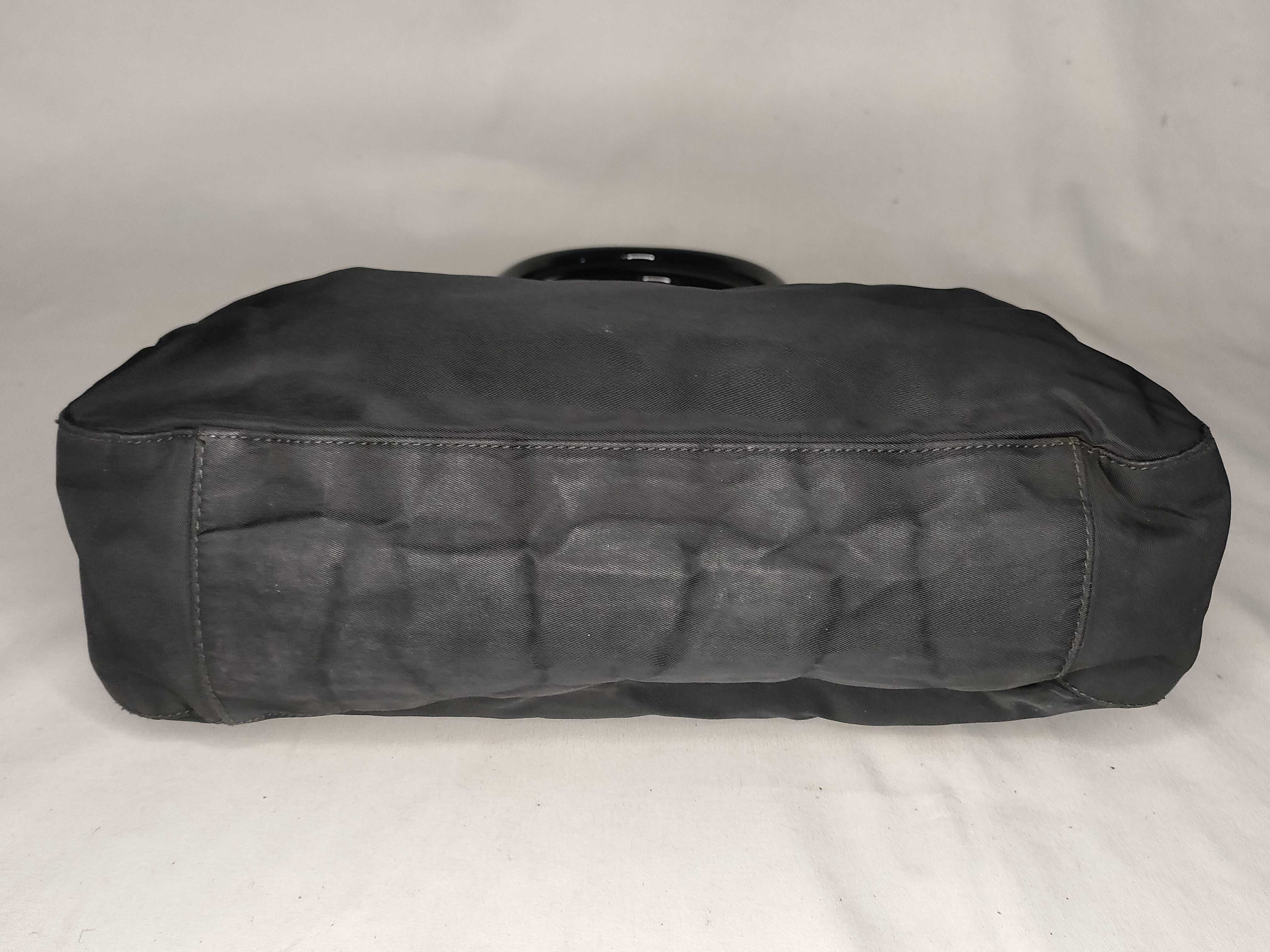 nylon handbag, black, with plastic handle and triangular plate. — view 7