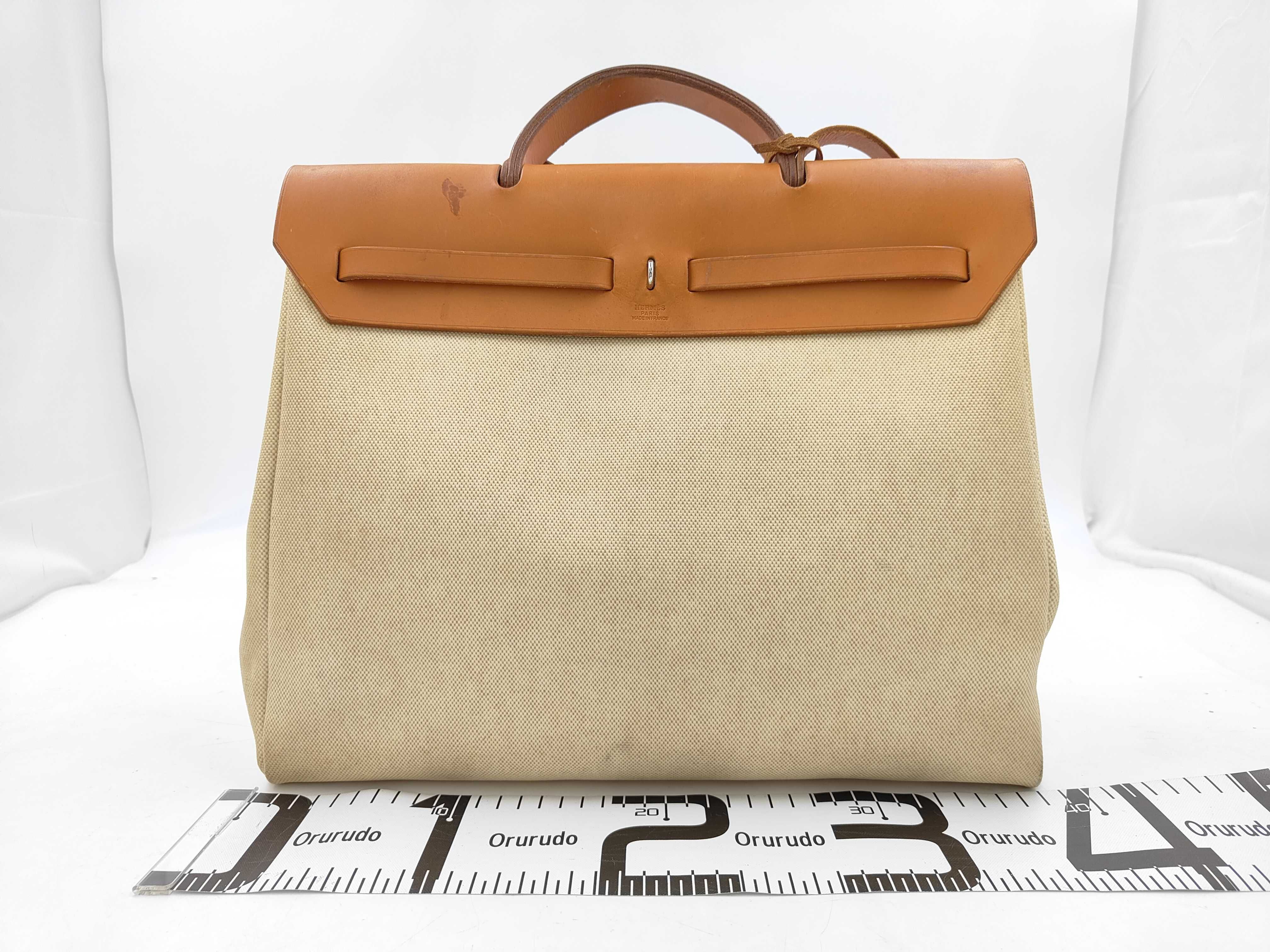 Herbag Toile H Leather Handbag Shoulder Bag — view 2