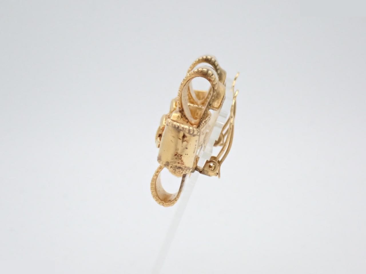 Earrings — view 3
