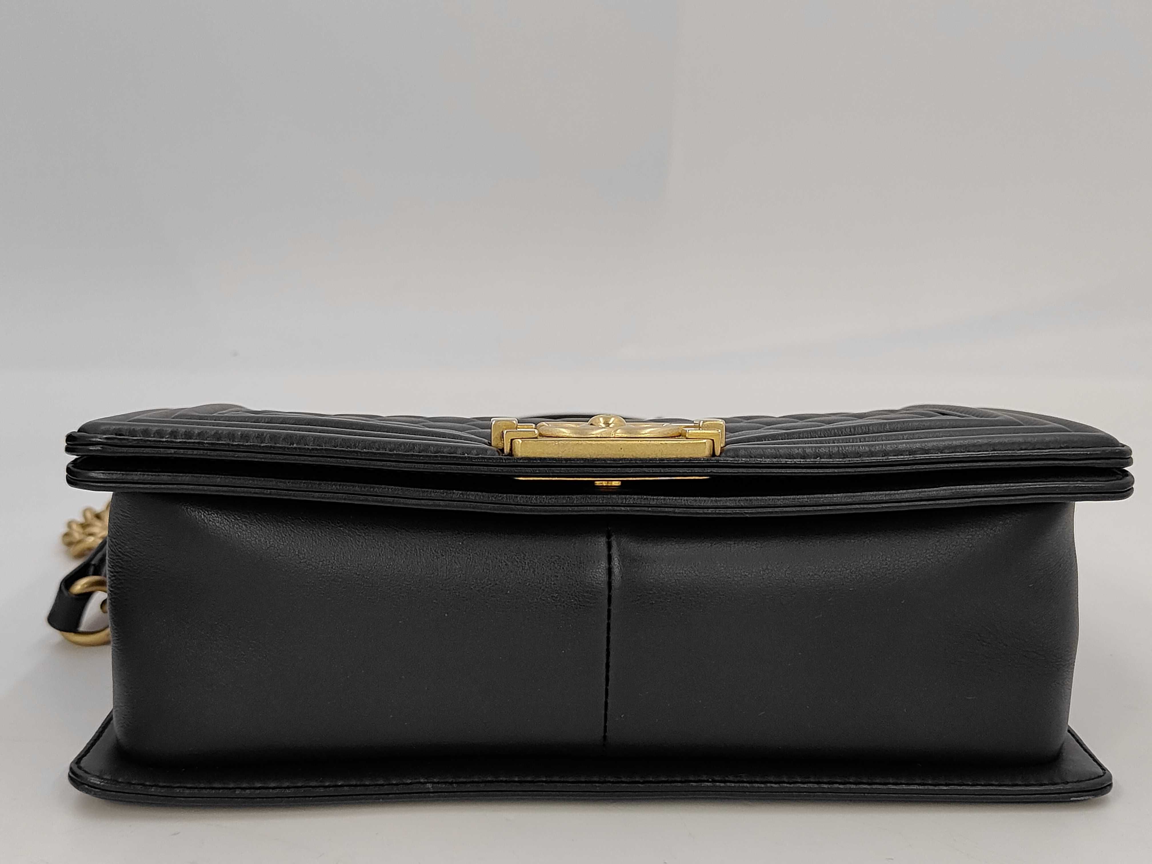 Matelassé Lambskin Boy Chanel Black Shoulder Bag — view 4