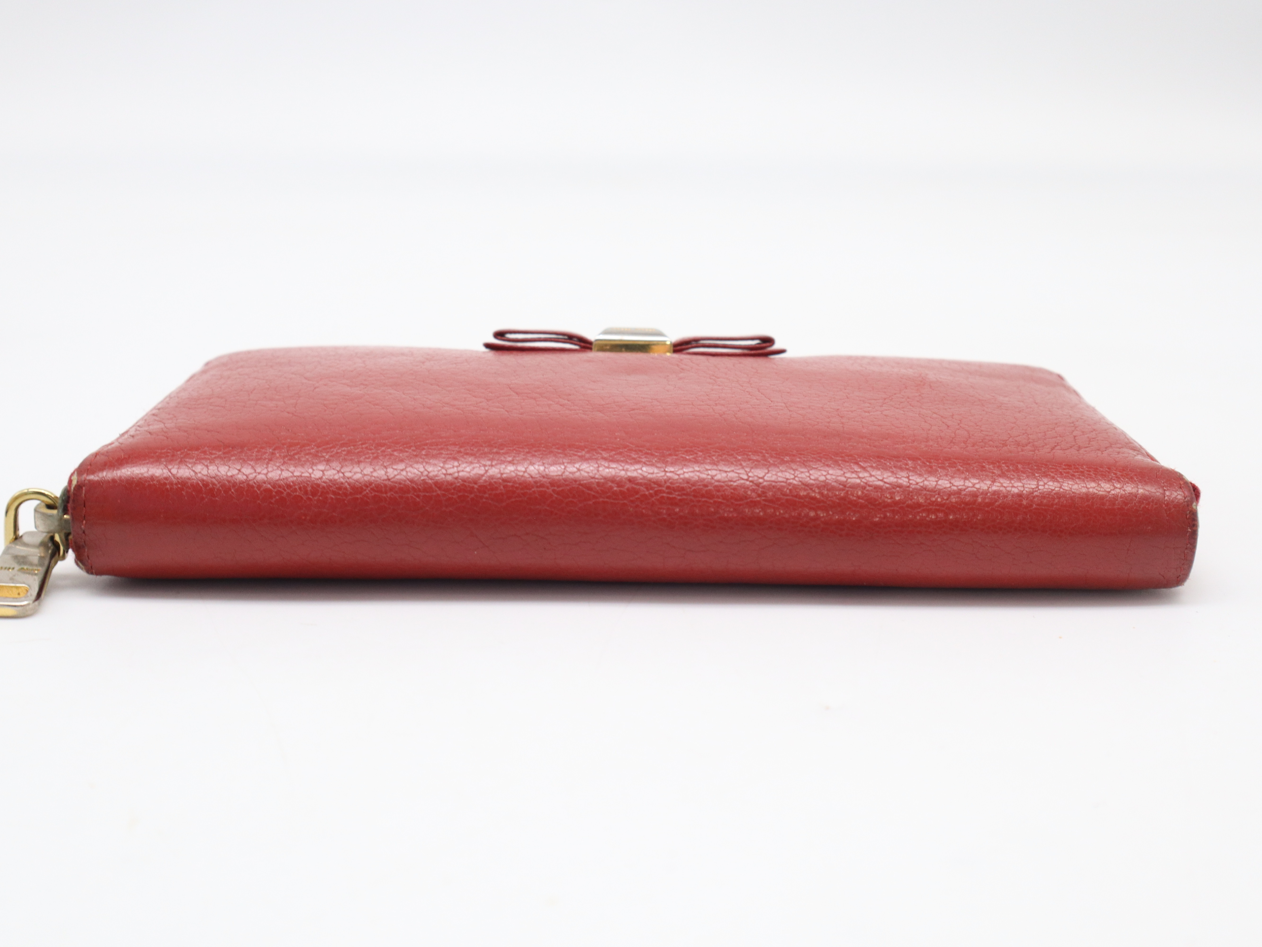 5M0506 Leather Round Ribbon Long Wallet, Red, with Guarantee Card and Box. — view 4