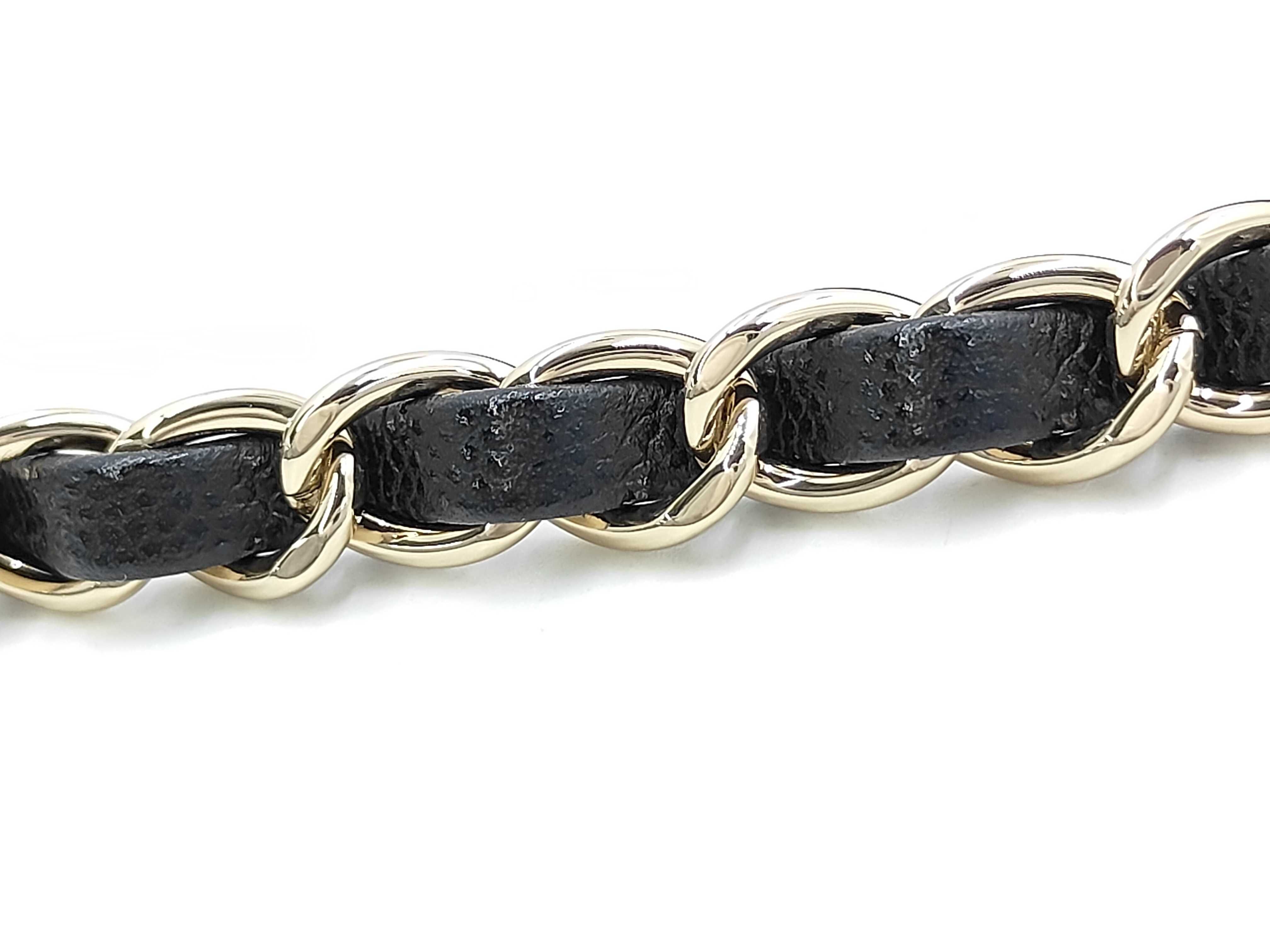 Caviar Skin Coco Handle Handbag — view 5