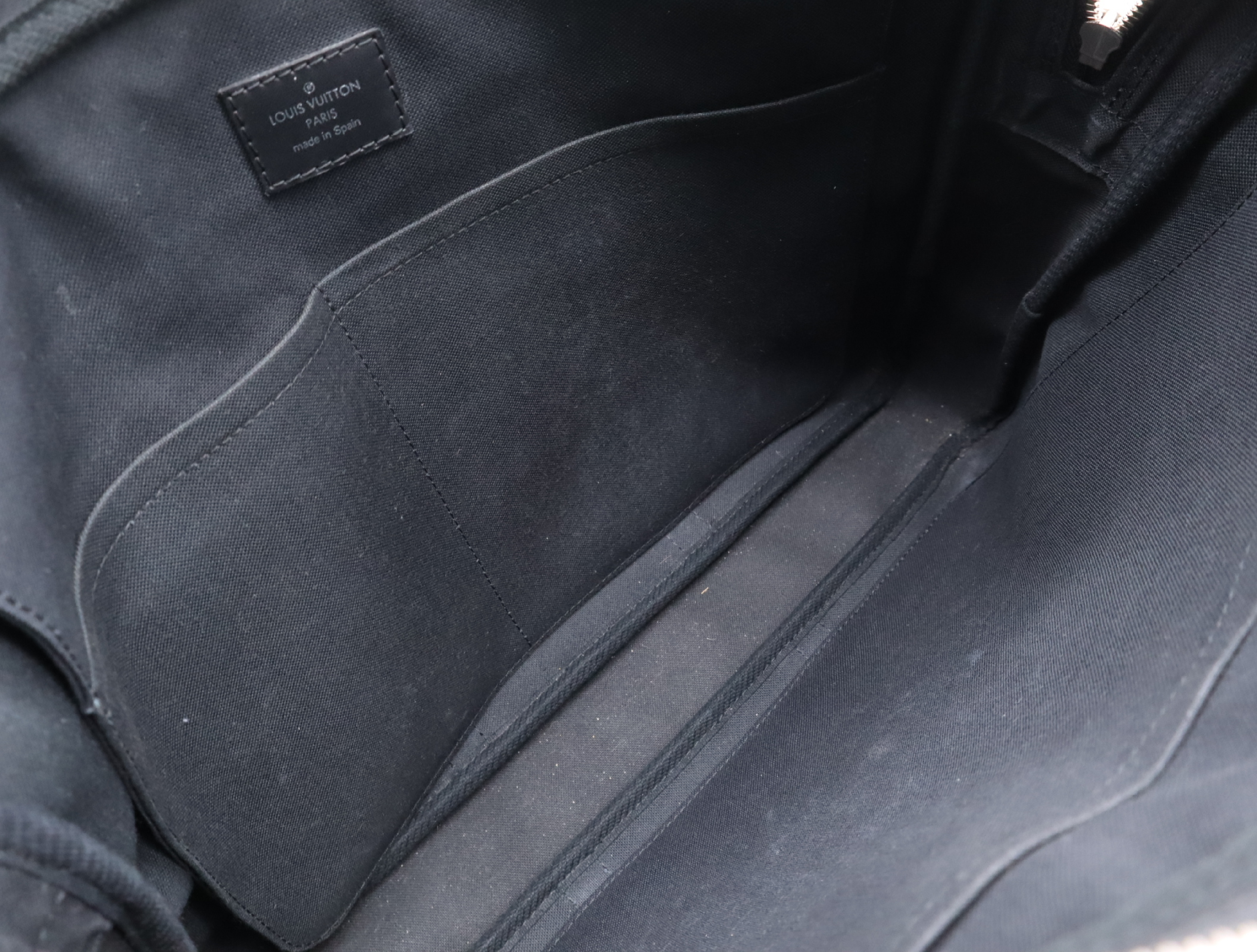 N41478 Graphite Portedocument Voyage PDV PM RFID-tested business bag — view 13