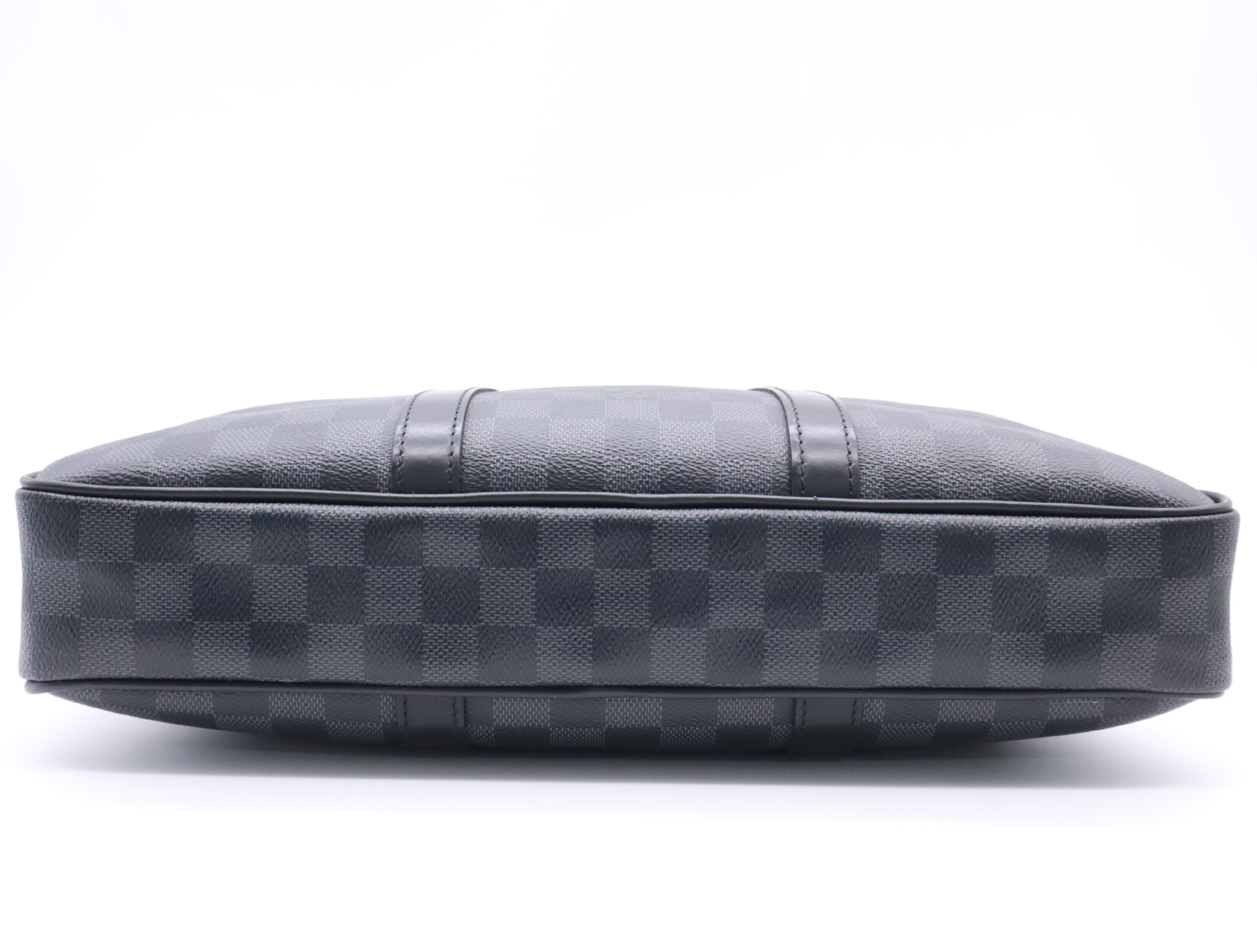 N41478 Graphite Portedocument Voyage PDV PM RFID-tested business bag — view 4