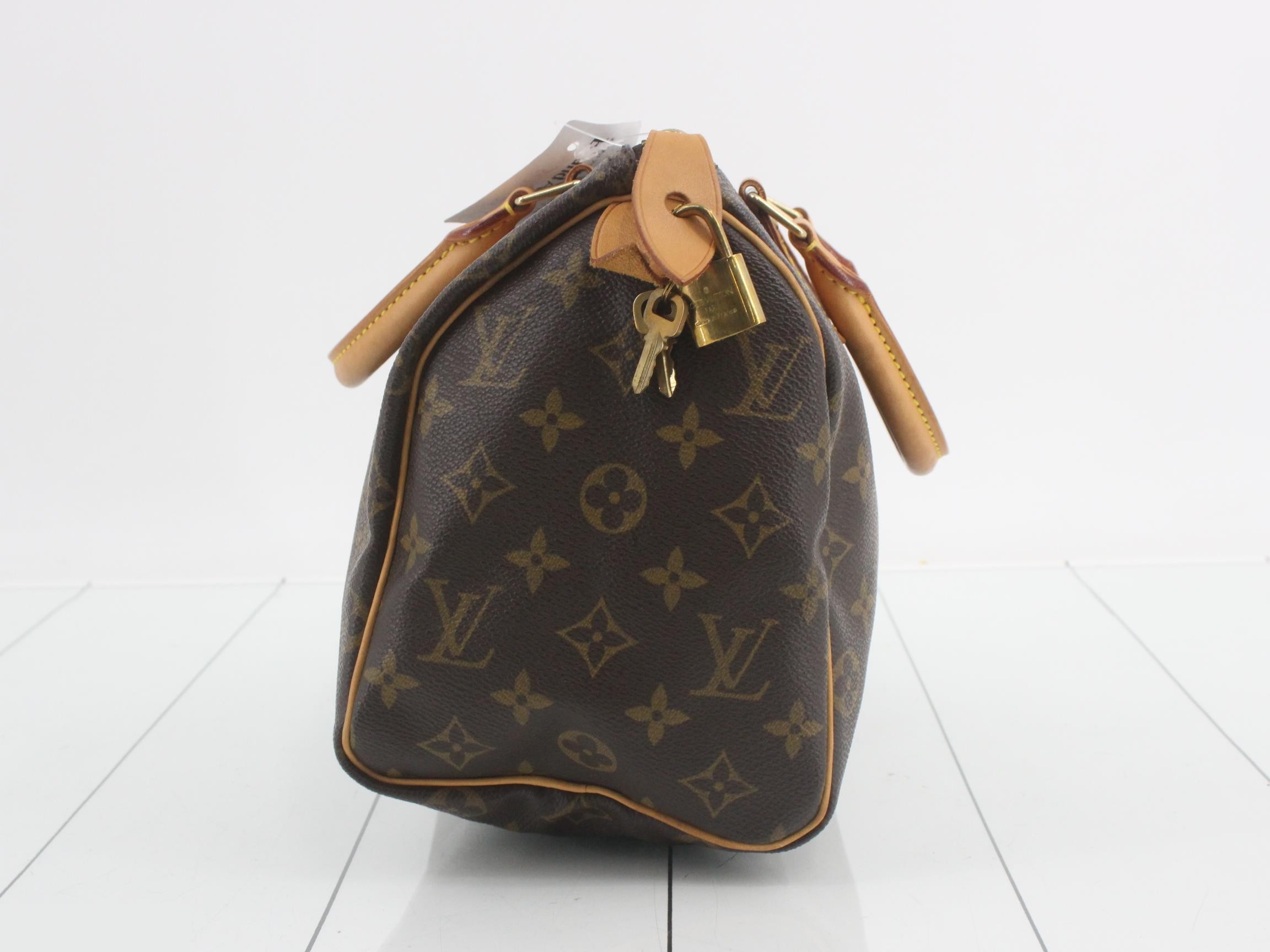 Speedy 25 (includes padlock, 2 keys, and storage bag) — view 3