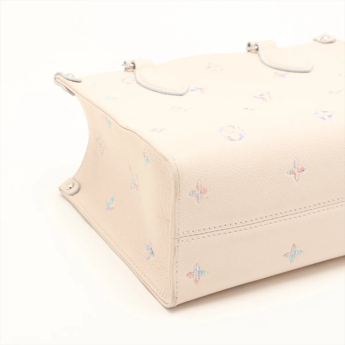 Monogram Empreinte OnTheGo PM M29976 Beige (RFID detected) — view 4