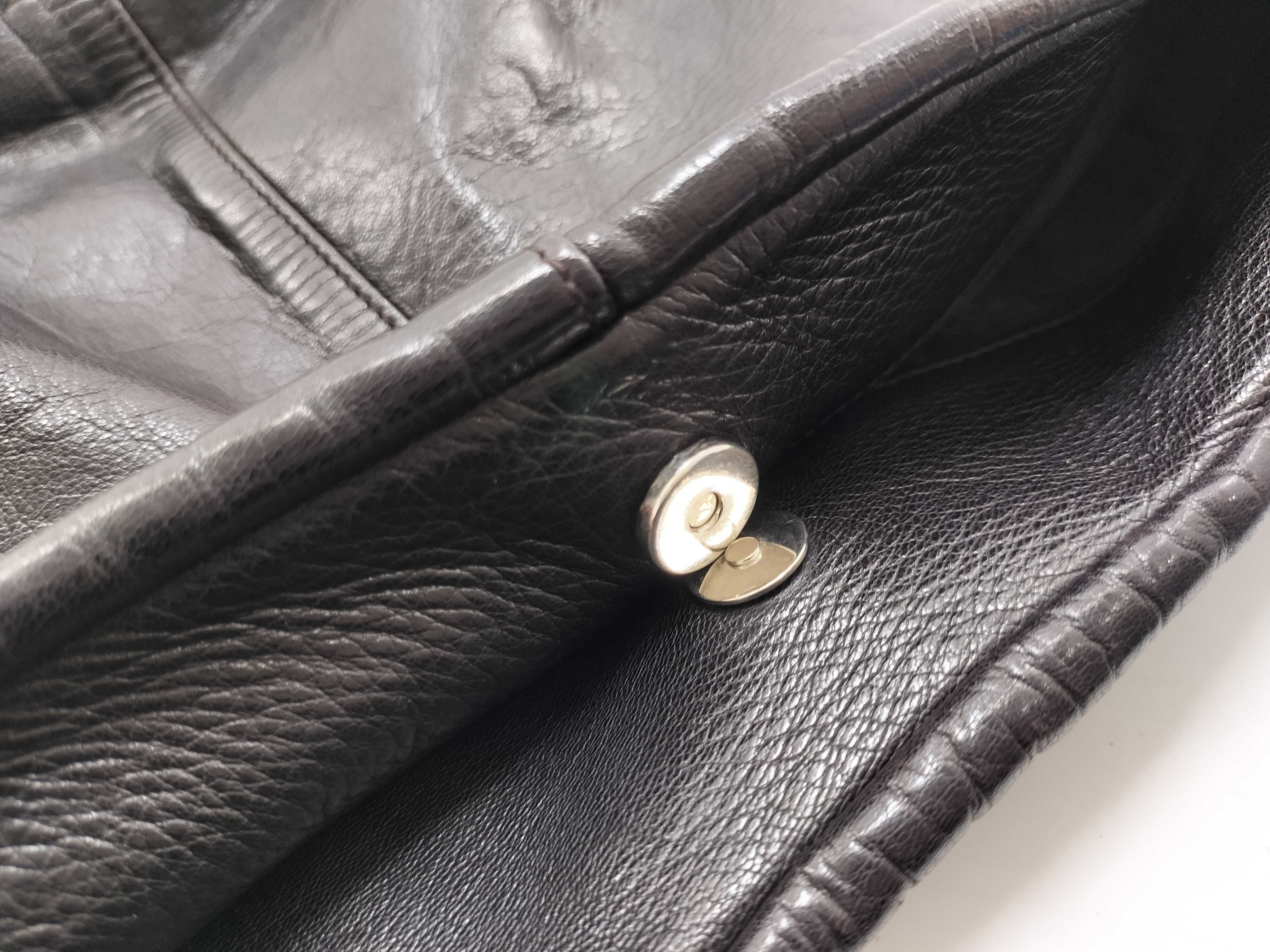 Mombasa Leather One-Shoulder Bag — view 12