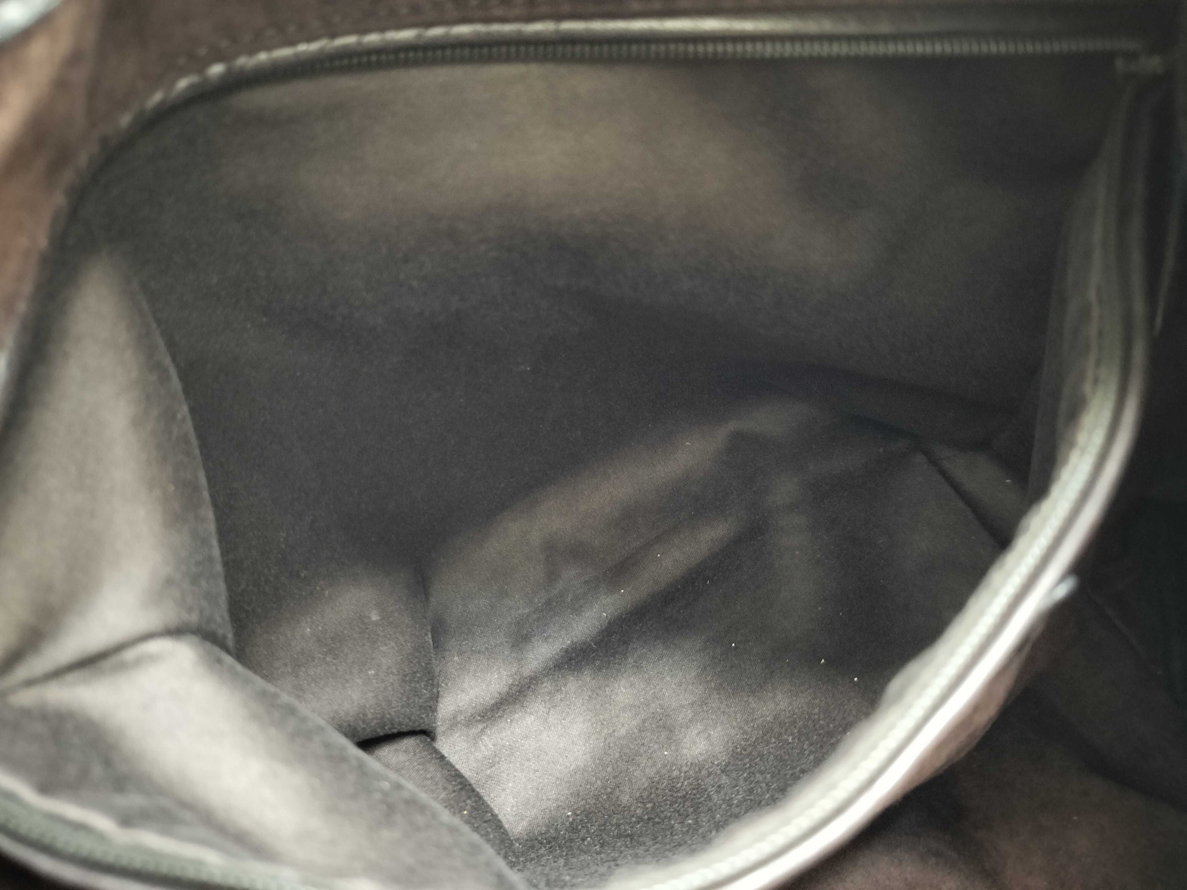 Mombasa Leather One-Shoulder Bag — view 13