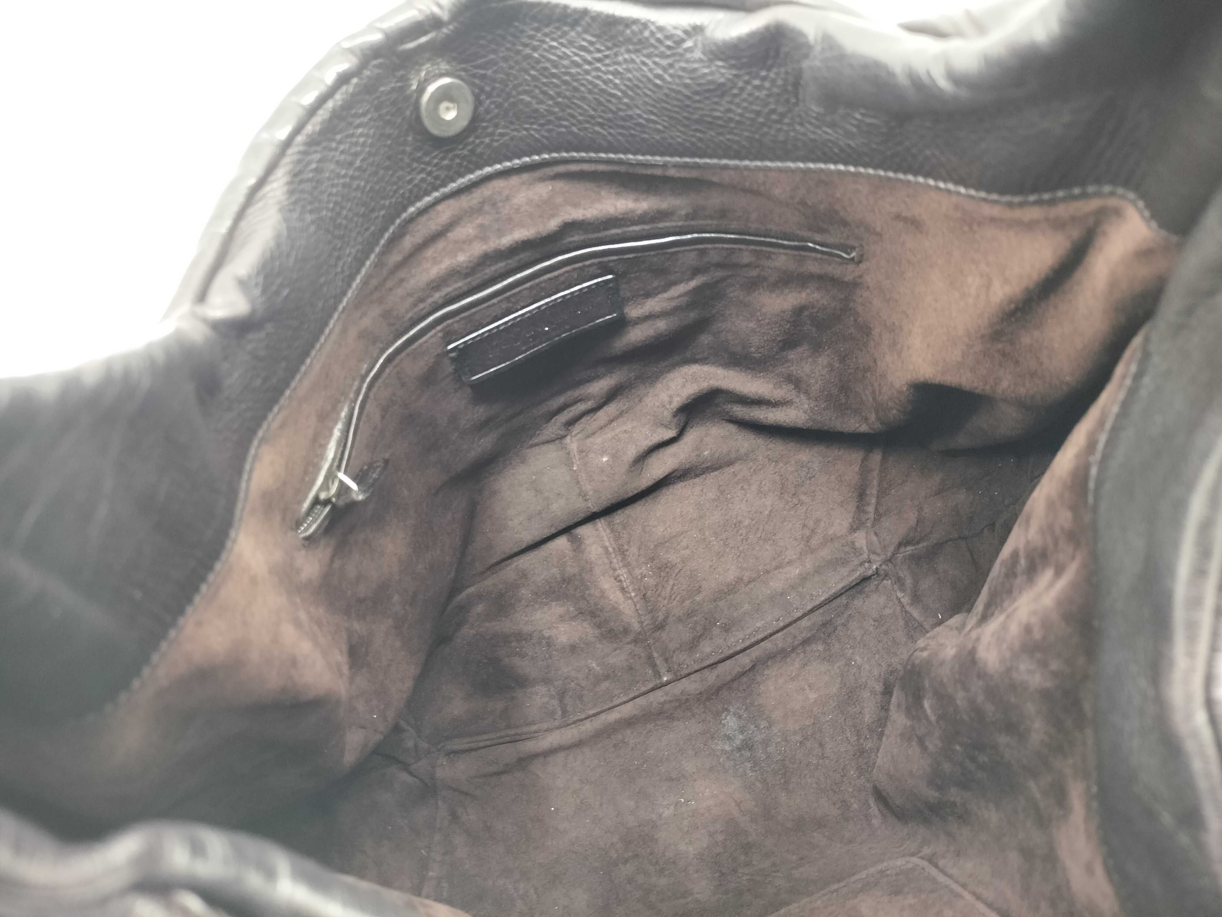 Mombasa Leather One-Shoulder Bag — view 8