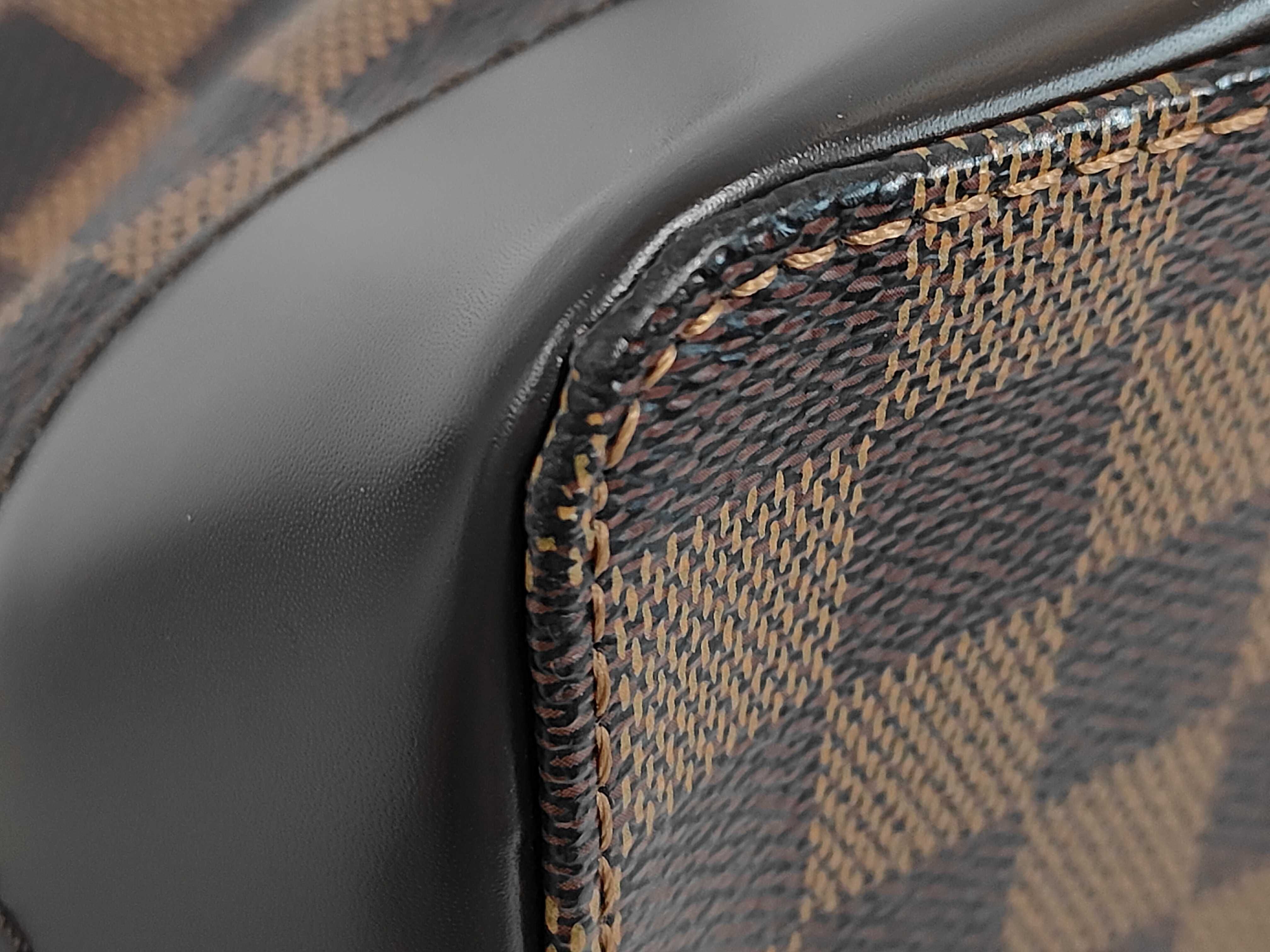 LV Hampstead PM Shoulder Bag — view 3