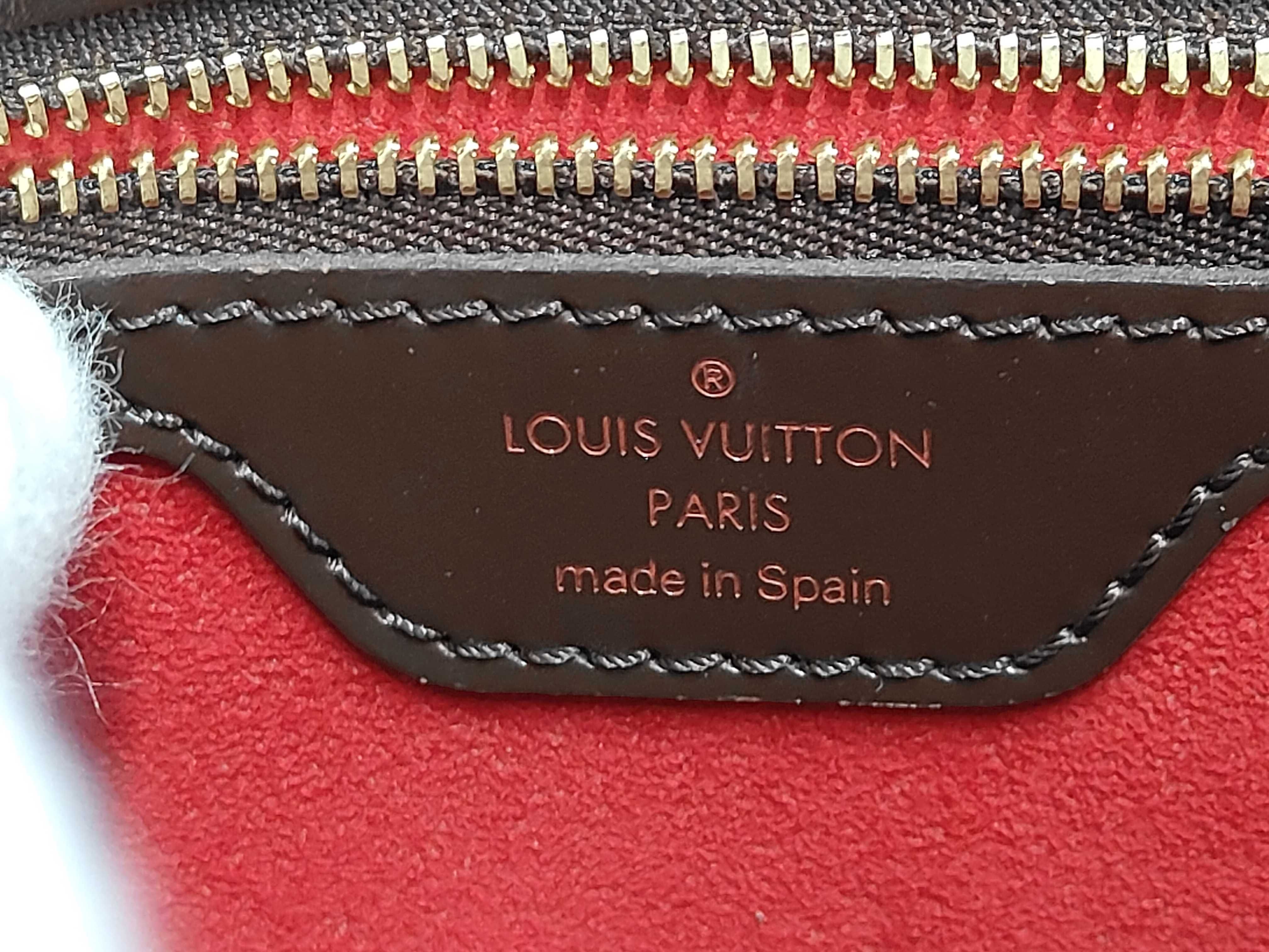 LV Hampstead PM Shoulder Bag — view 7