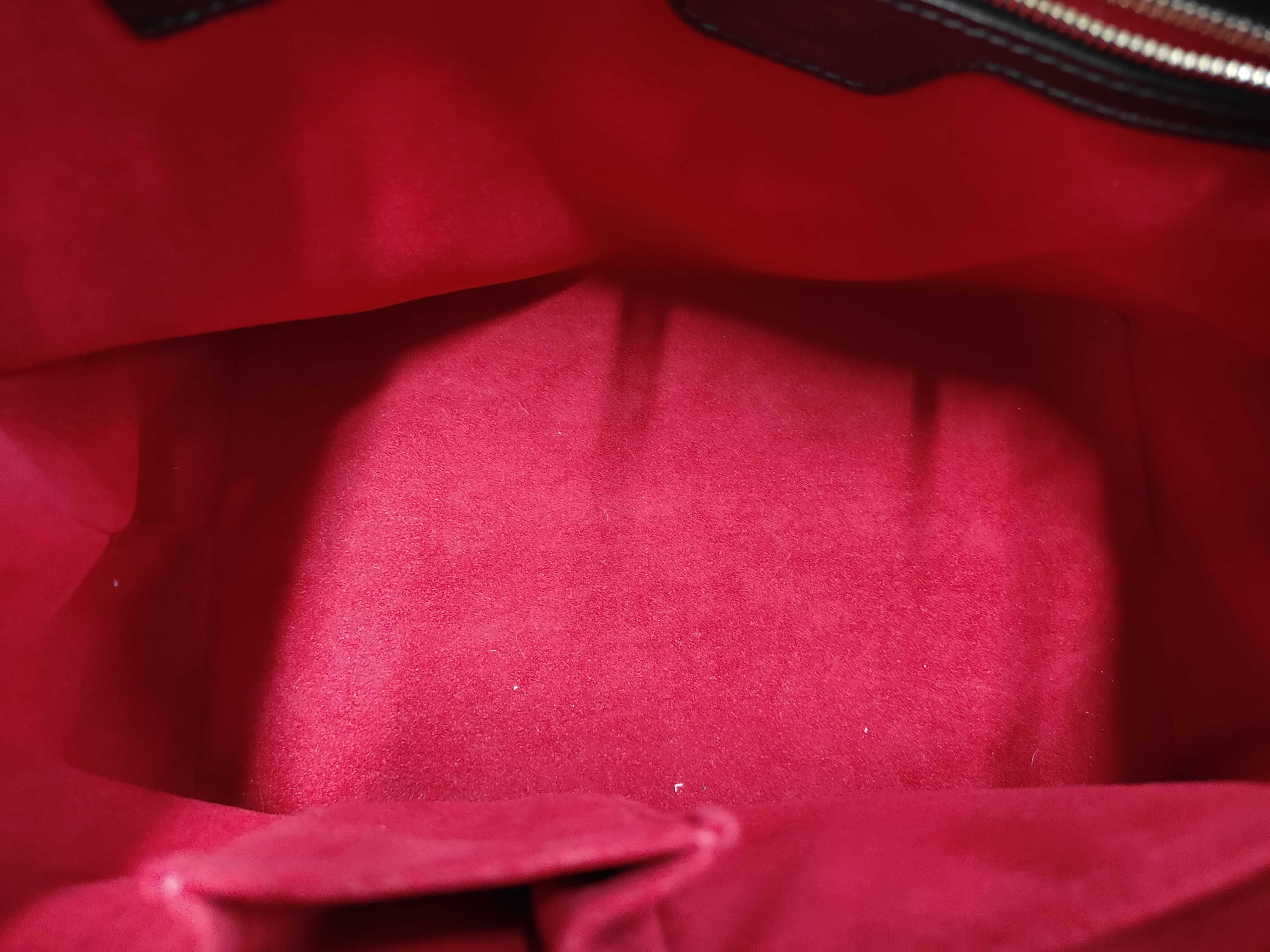 LV Hampstead PM Shoulder Bag — view 8