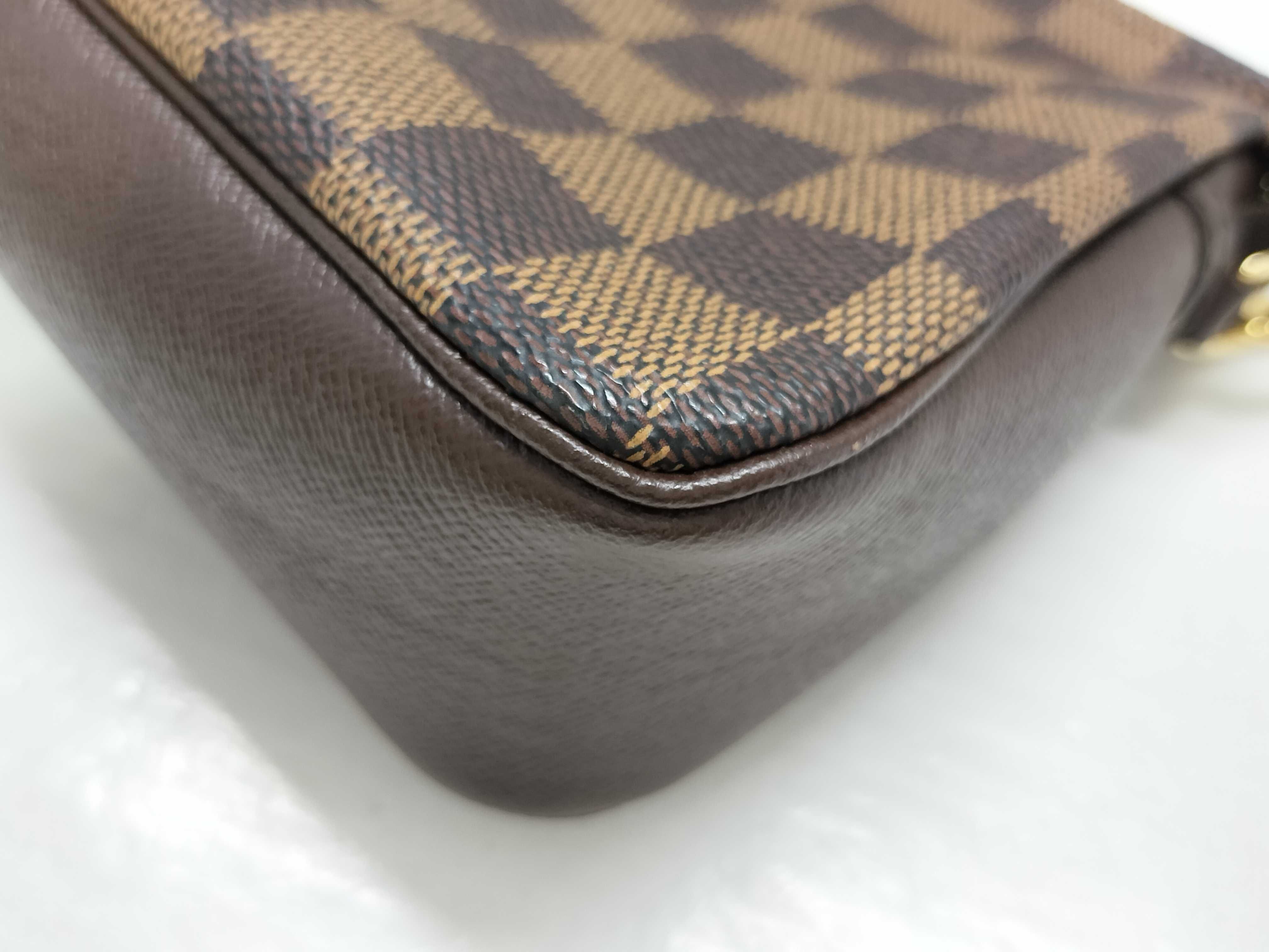 Damier Vuitton Damier Trousse Makeup N51982 Brown SP1002 Pouch — view 7