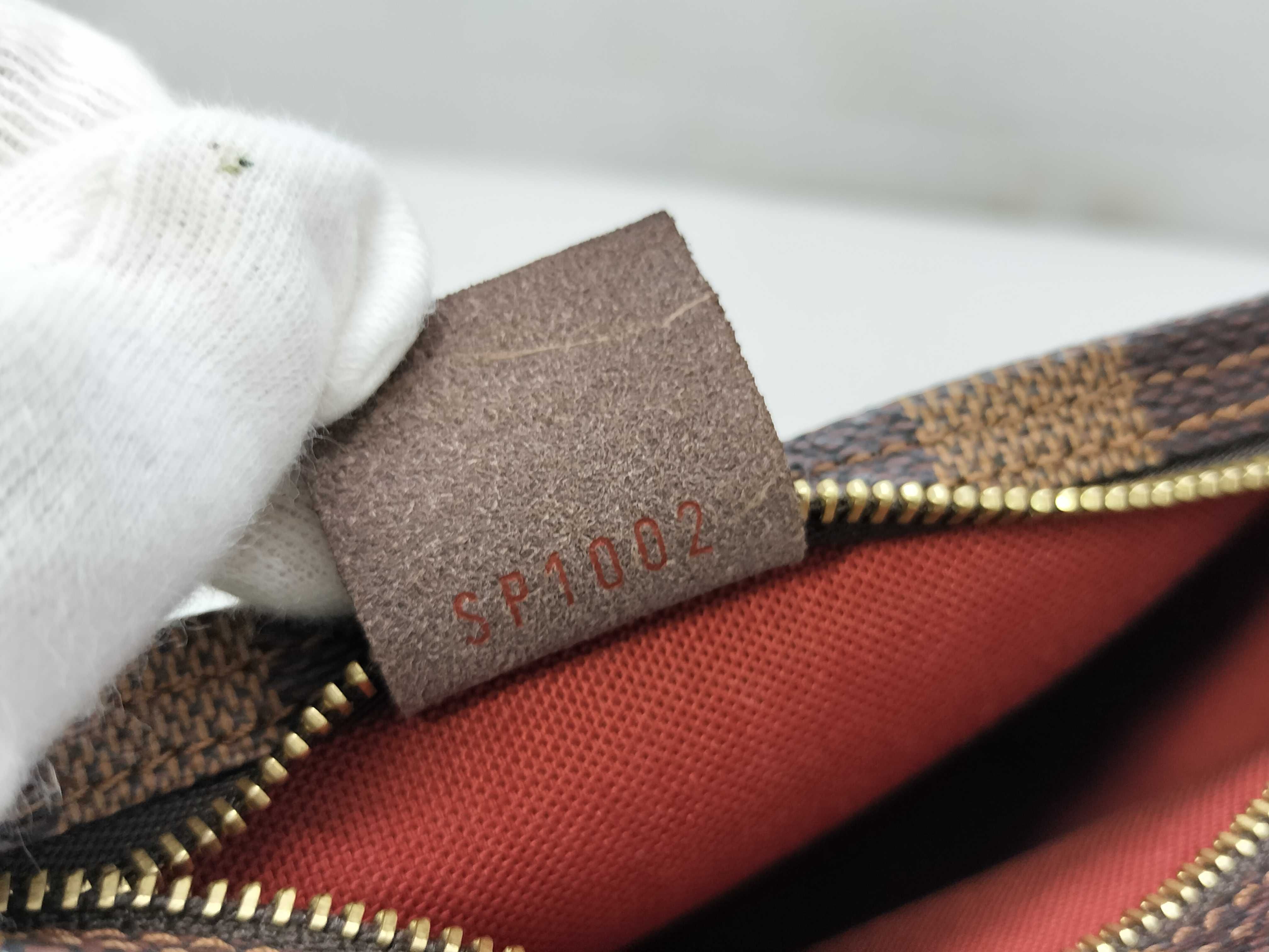 Damier Vuitton Damier Trousse Makeup N51982 Brown SP1002 Pouch — view 10
