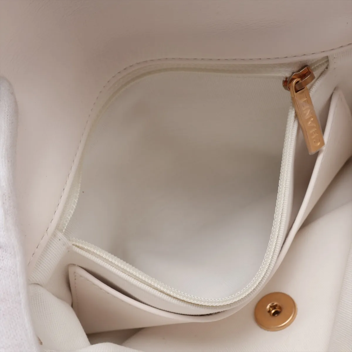 Mini Matelassé Lambskin Chain Shoulder Bag, White with Gold Hardware, AX8HKK8K, Random Plate — view 7