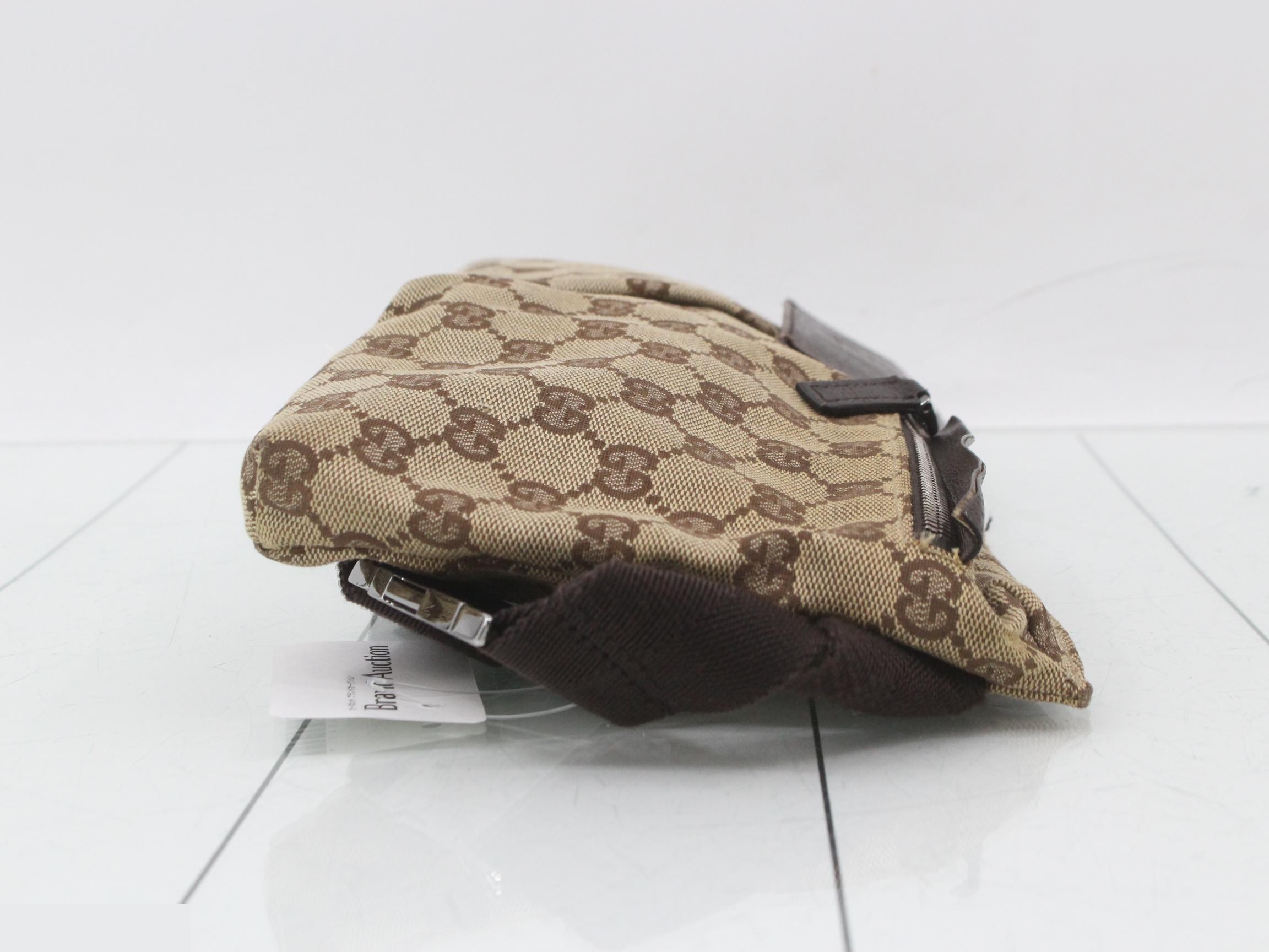 GG Canvas Waist Bag — view 3