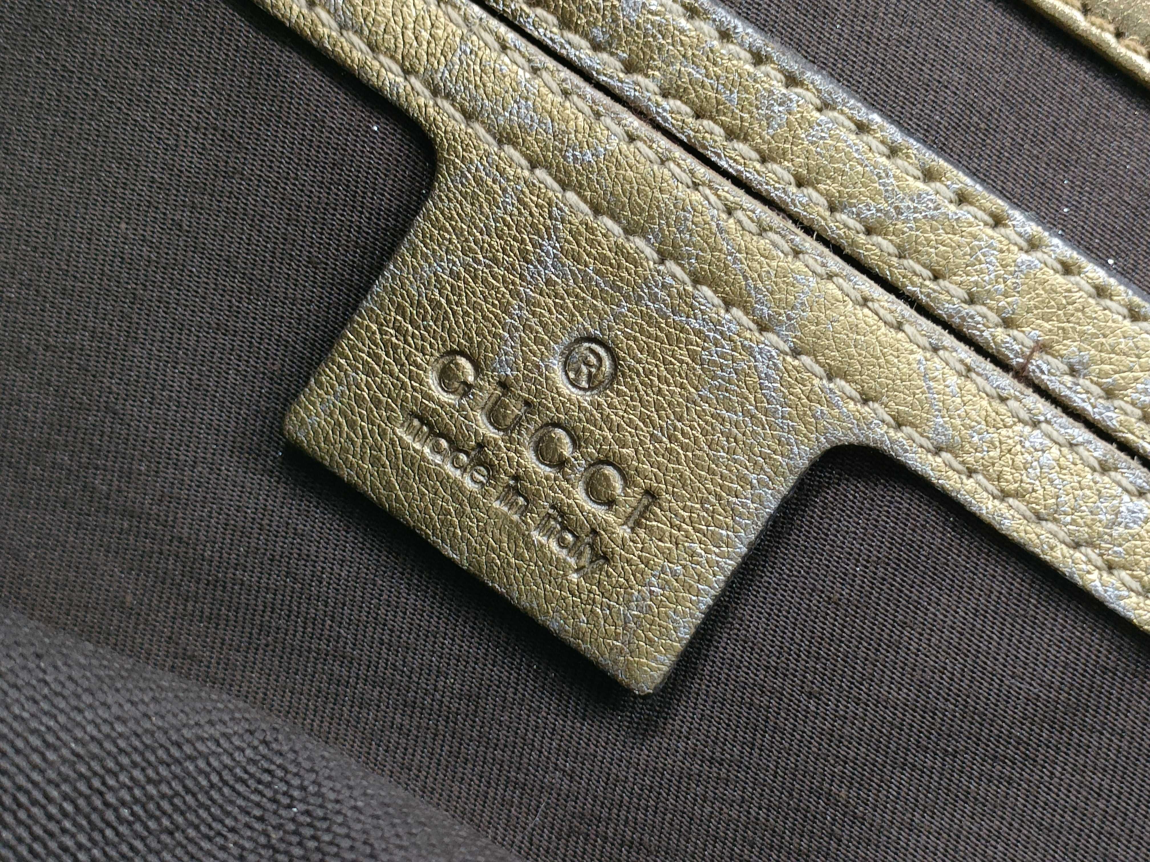GG Canvas Shoulder Bag Handbag — view 11