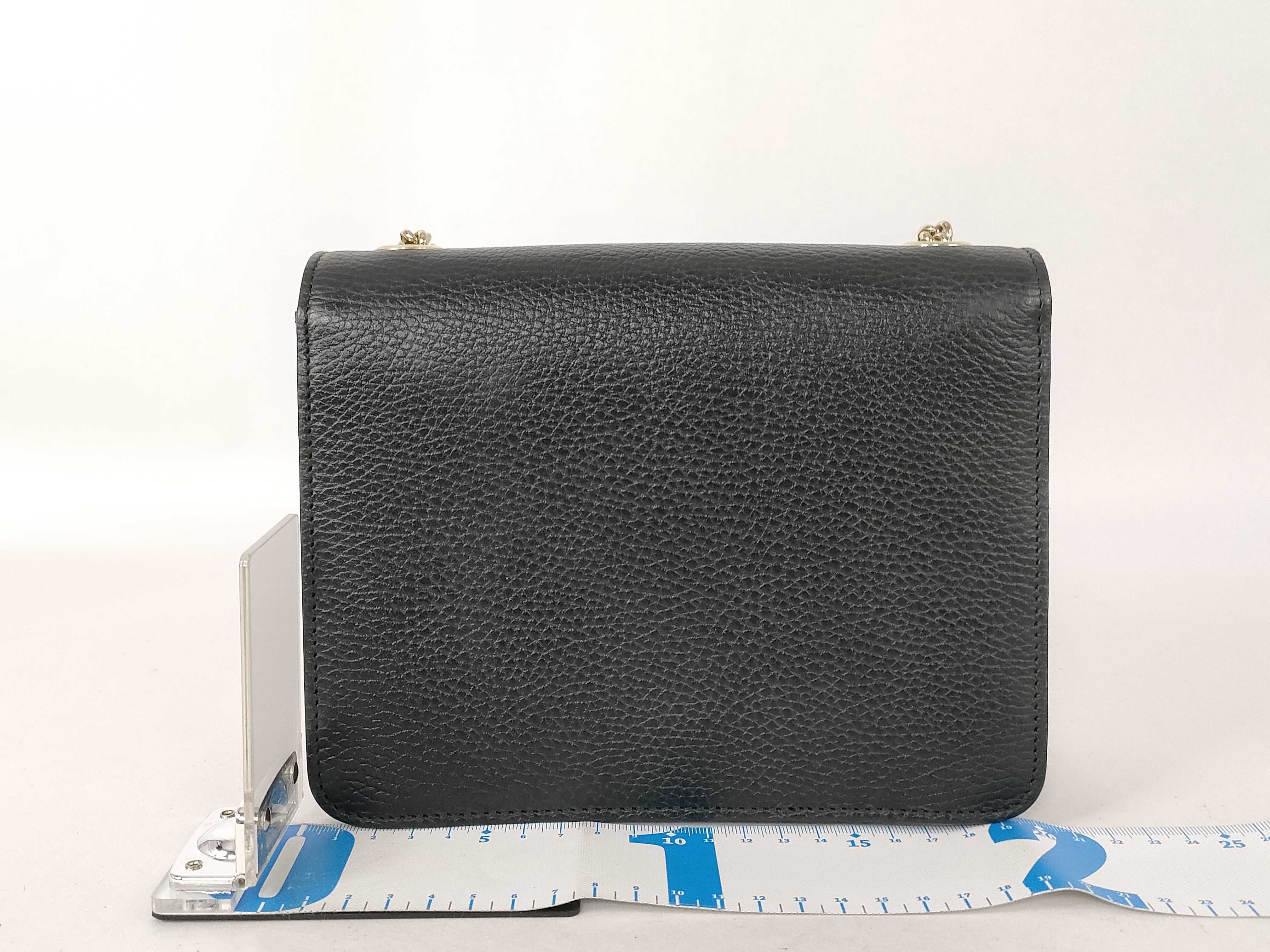 Interlocking GG Chain Bag Shoulder Bag — view 2