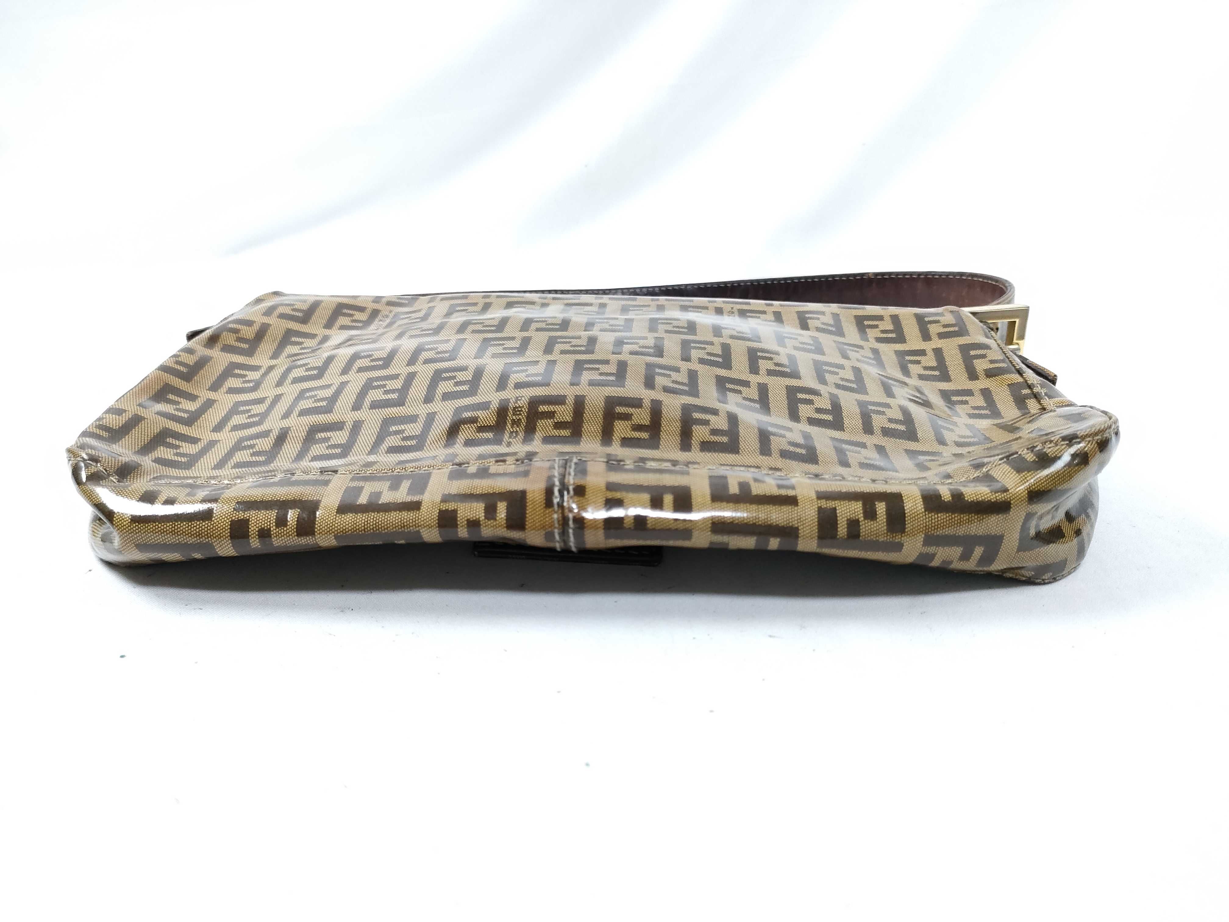 Mamma Bucket Zucchino Shoulder Bag — view 3