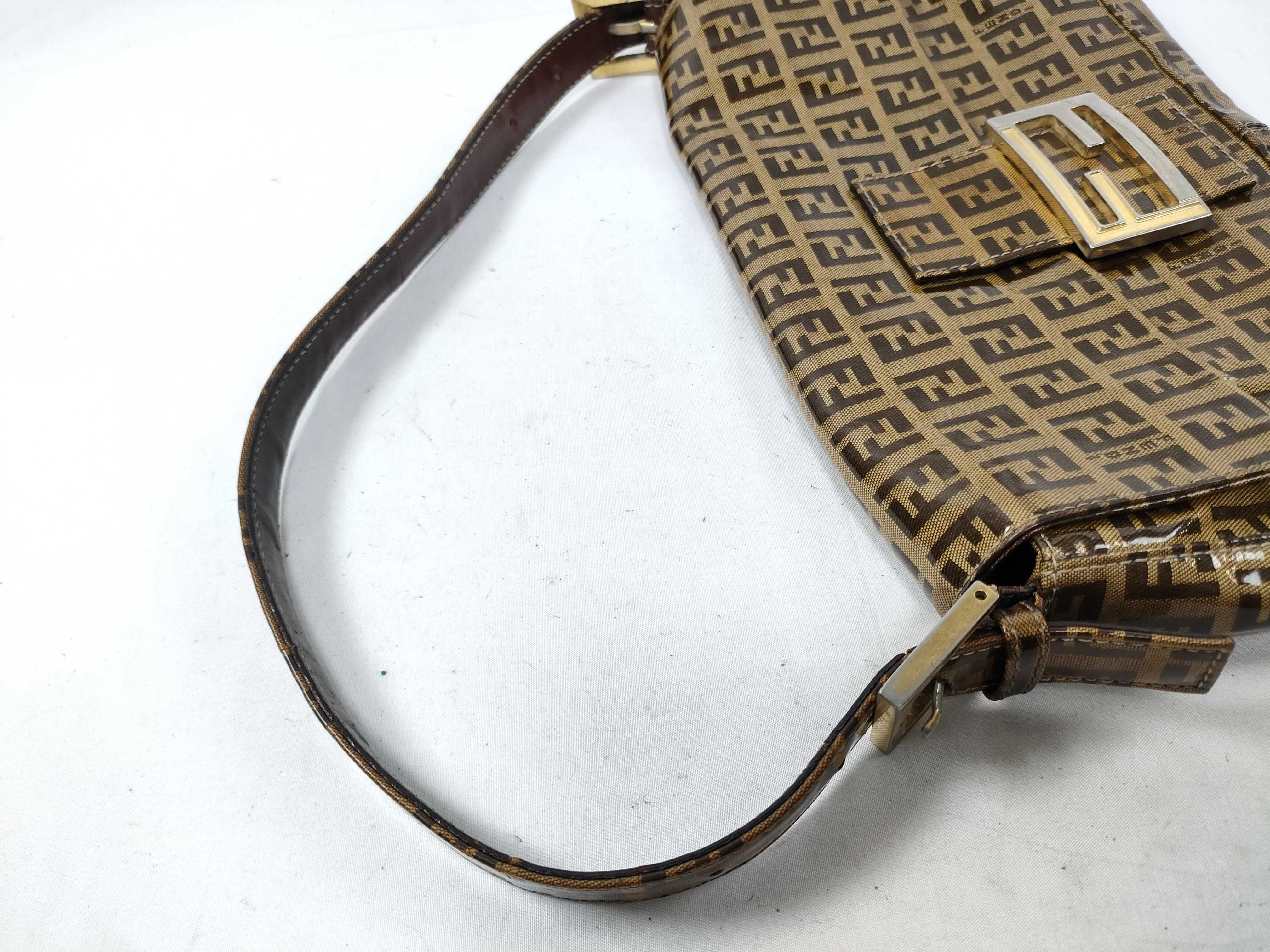 Mamma Bucket Zucchino Shoulder Bag — view 7