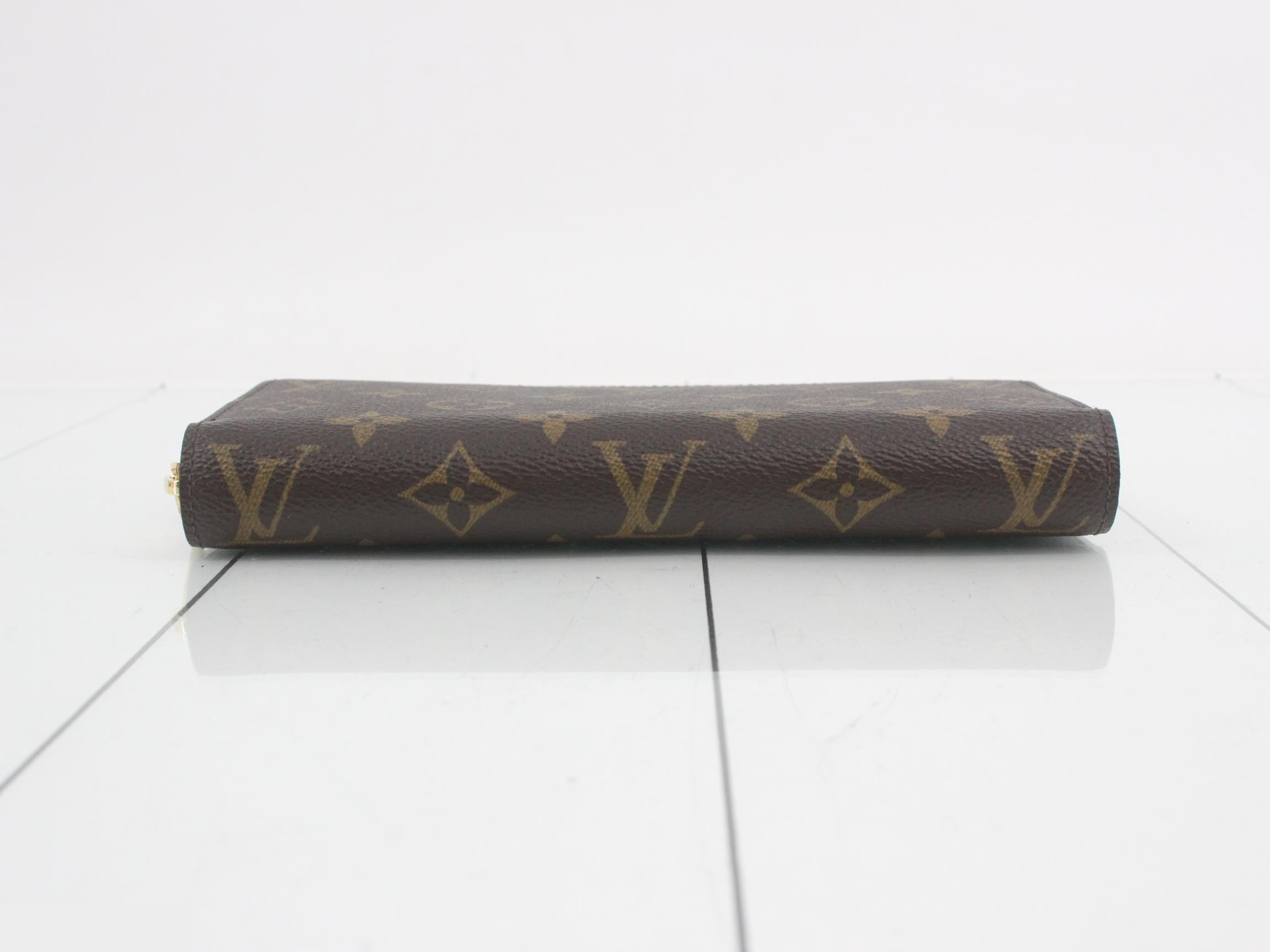 Zippy Wallet — view 3