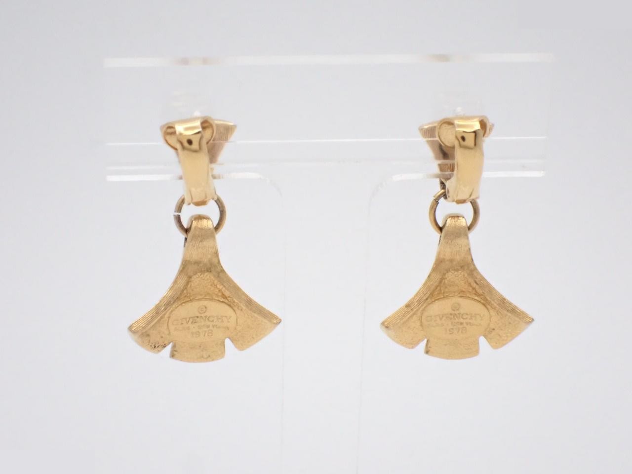 Other lines: Precious metals, earrings, ginkgo leaf, gold — view 2