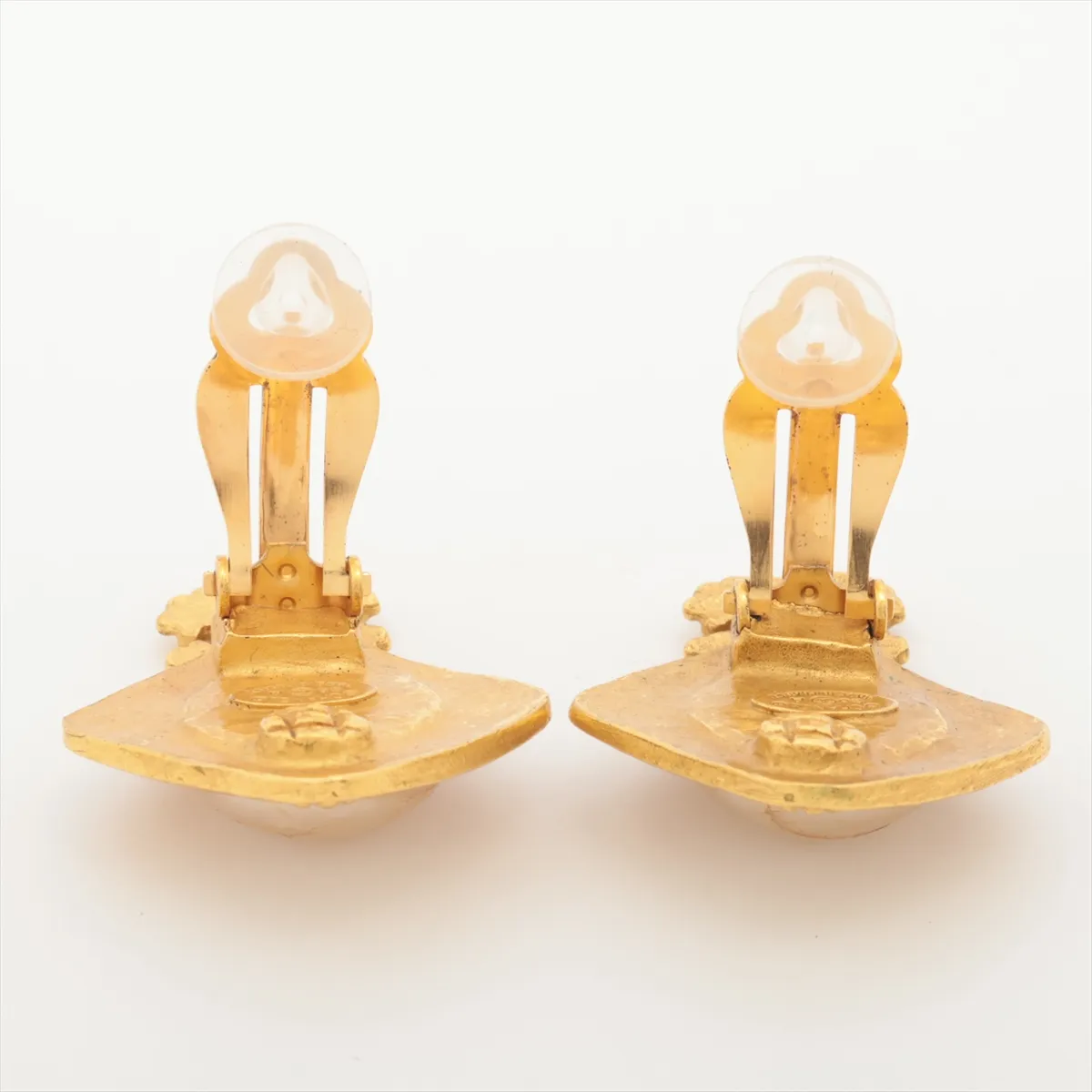 Coco Mark 96A Earrings (for both ears) GP x Faux Pearl Gold - — view 4
