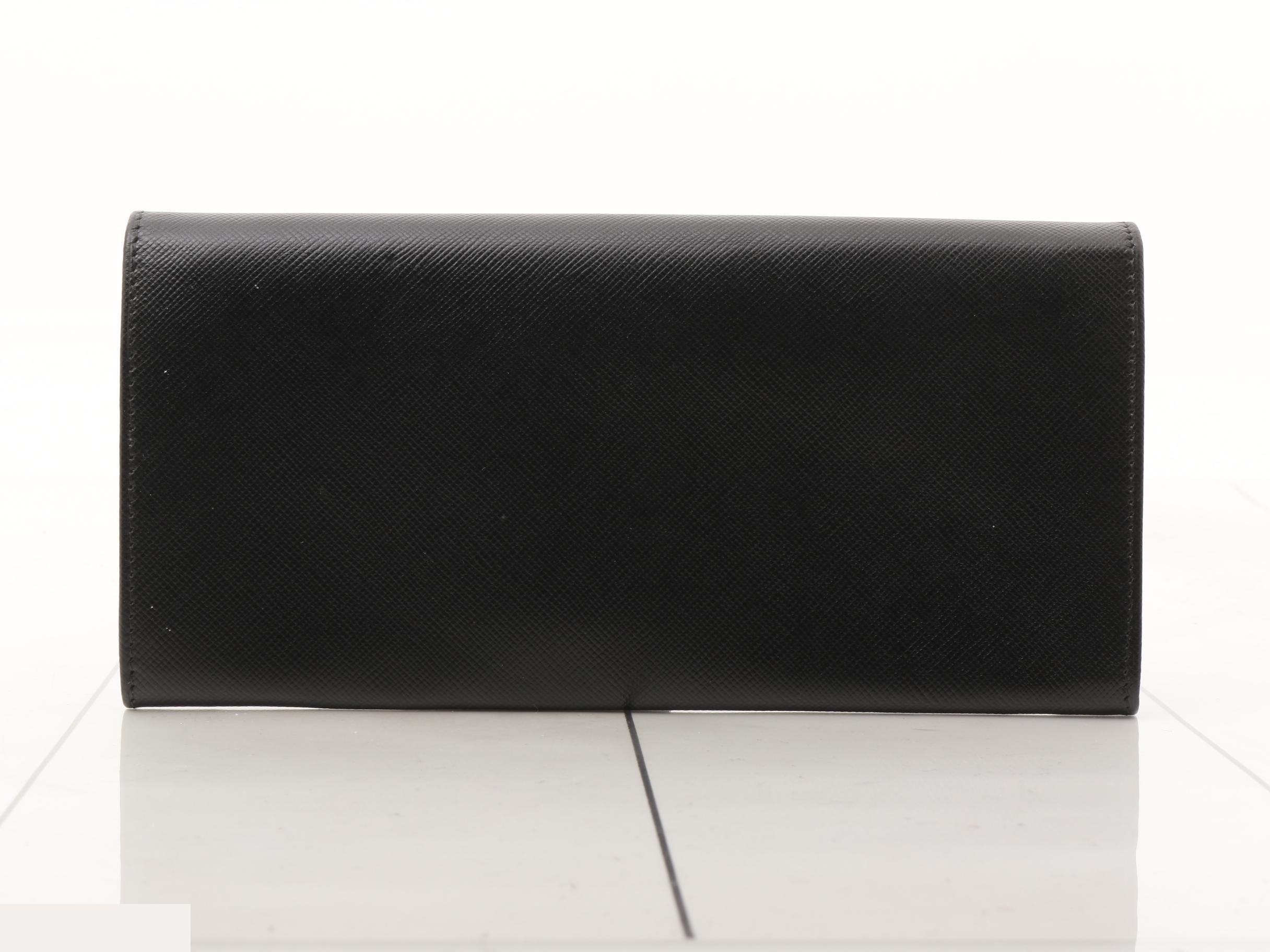 Other lines: Bags and Wallets — view 2