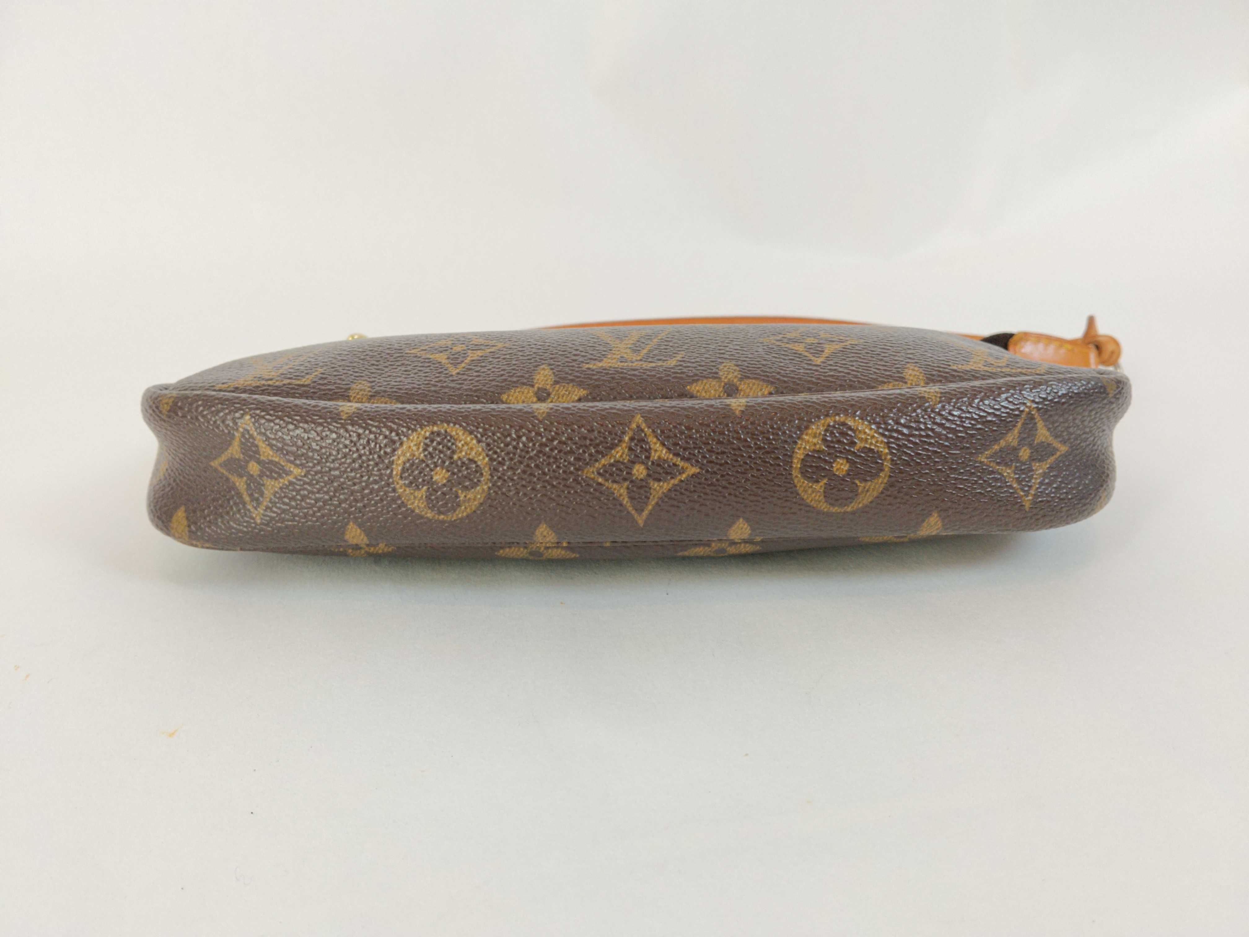Monogram Pochette Accessoires M51980 AR1001 Pouch — view 8