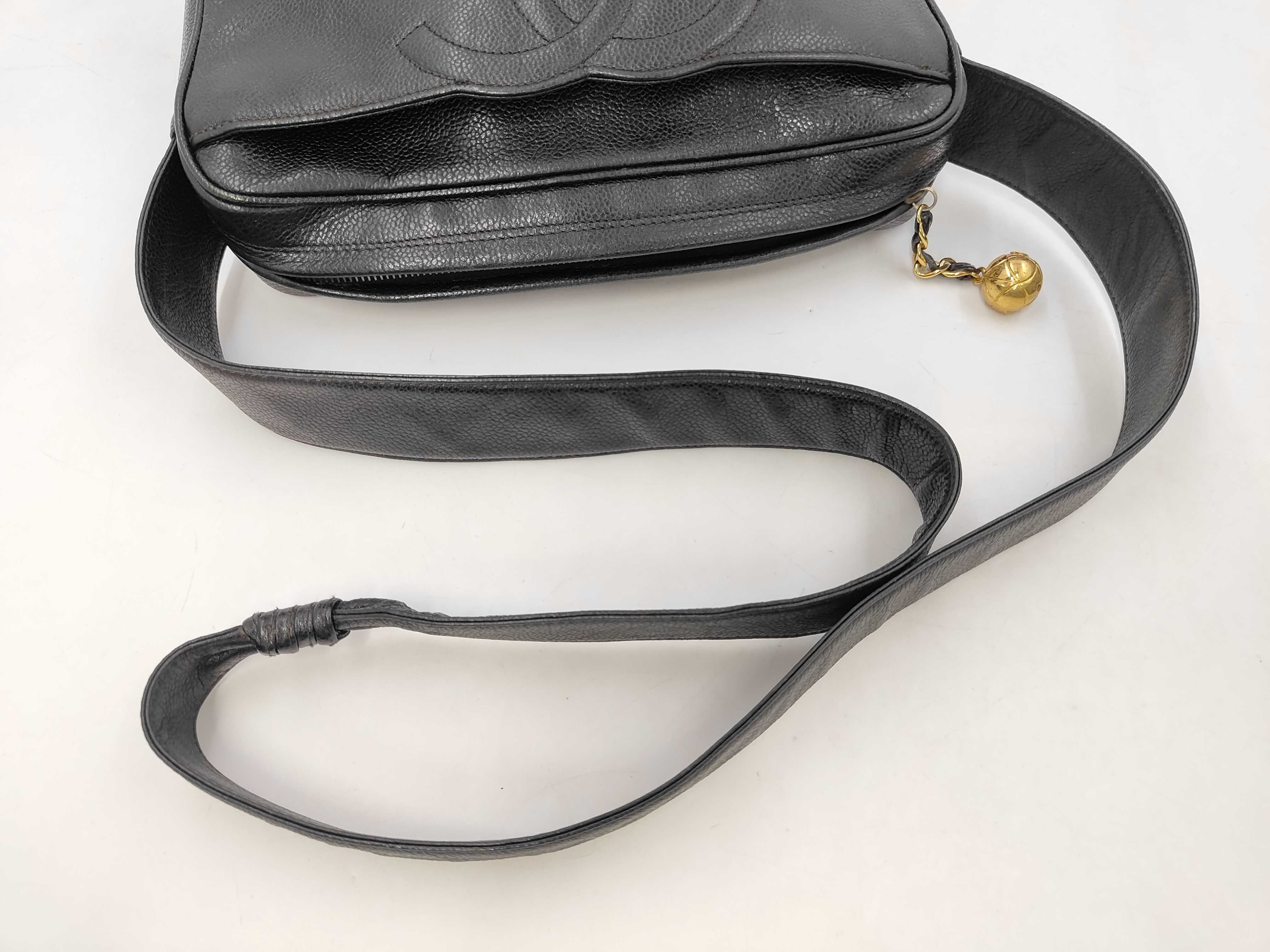 Caviar Skin Triple Coco Black Shoulder Bag — view 5