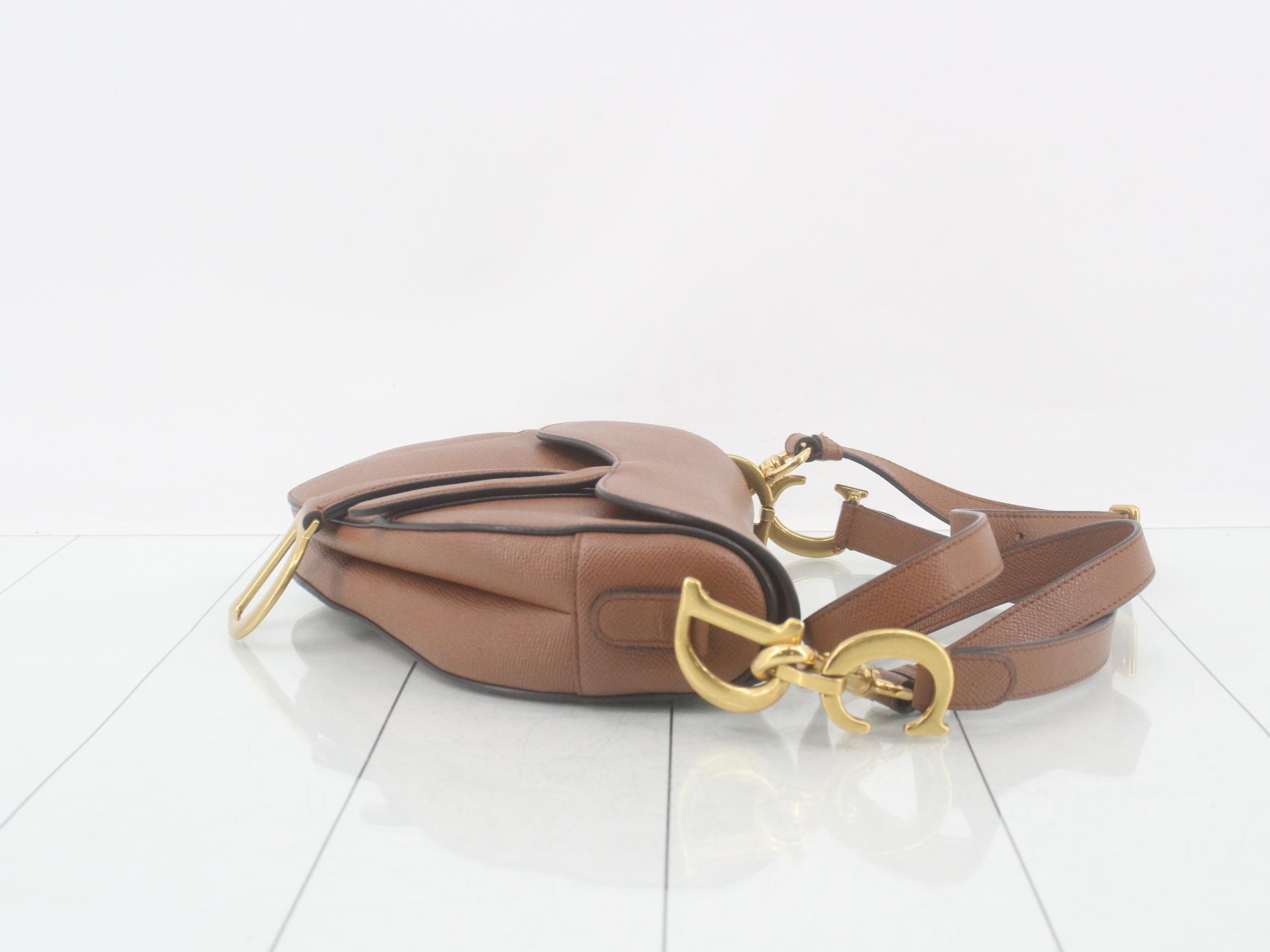 2-way saddlebag, brown, grained calfskin — view 3