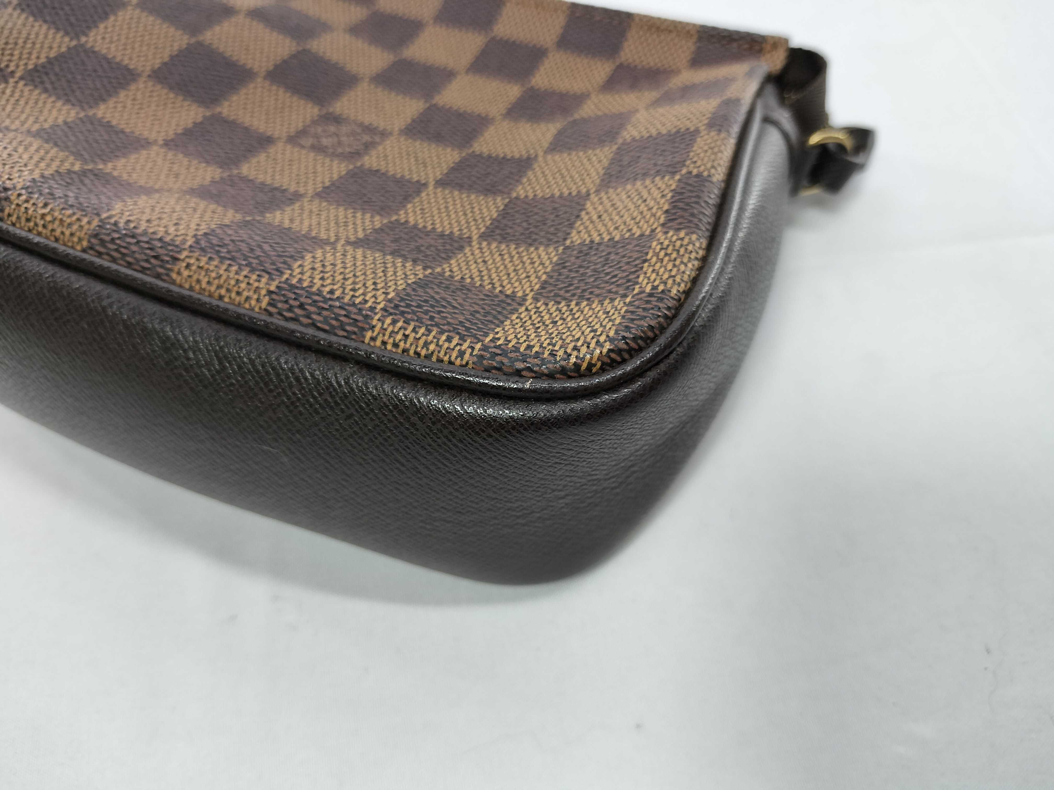 Damier Trousse Makeup Pouch — view 7
