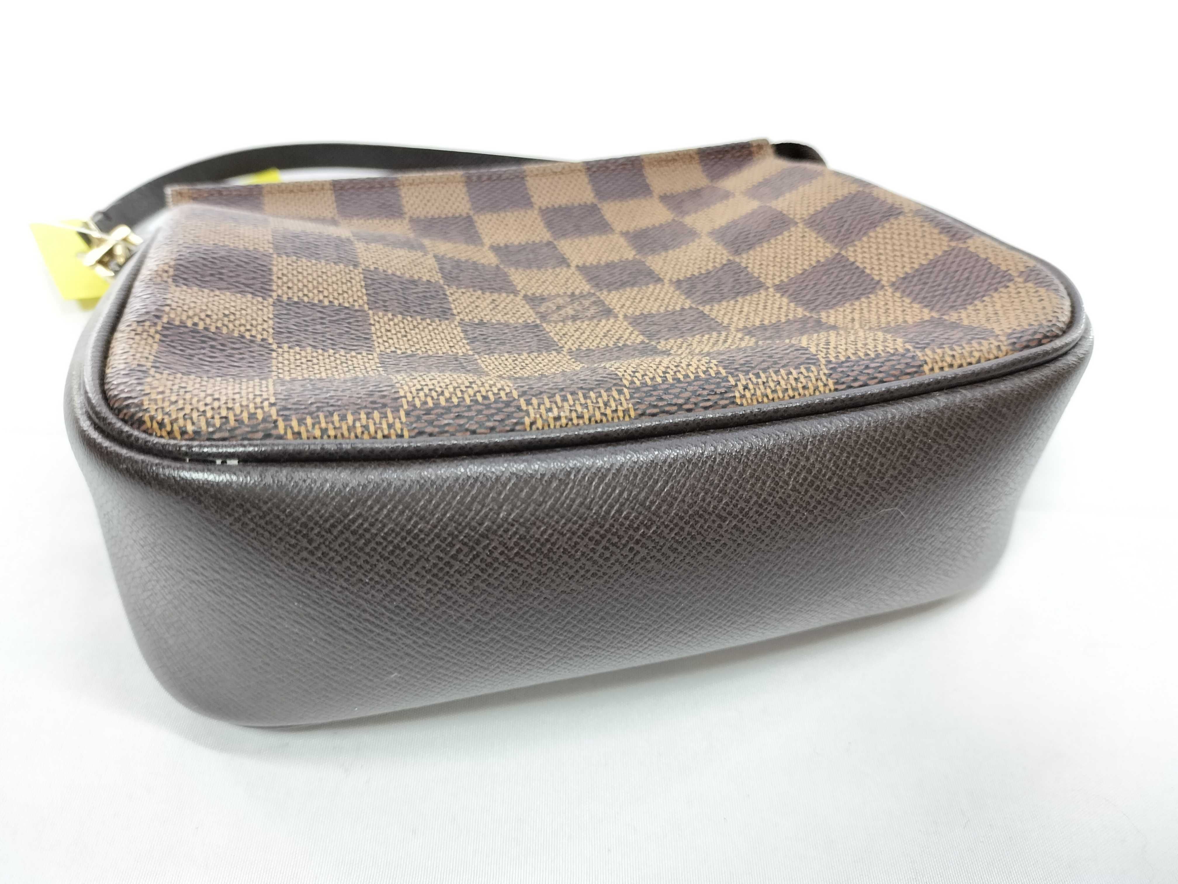 Damier Trousse Makeup Pouch — view 8