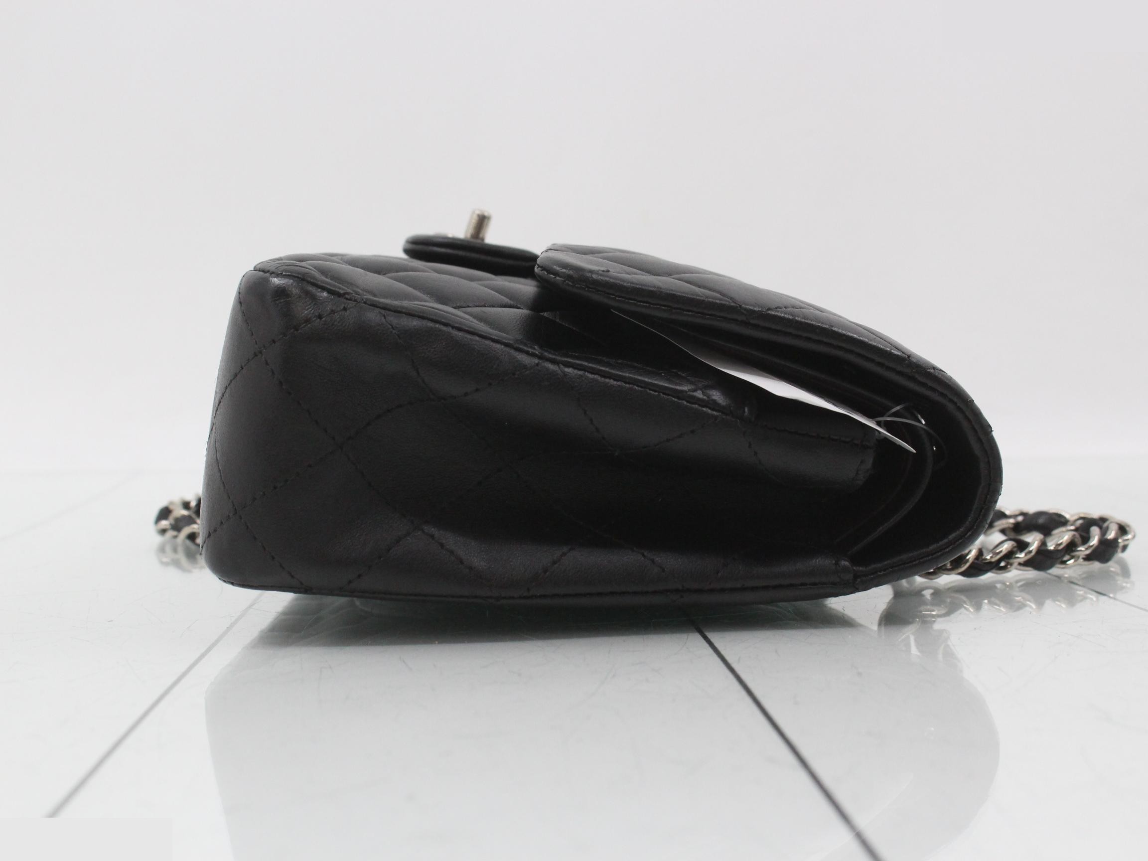 Matelassé Chain Shoulder Bag, Black — view 3
