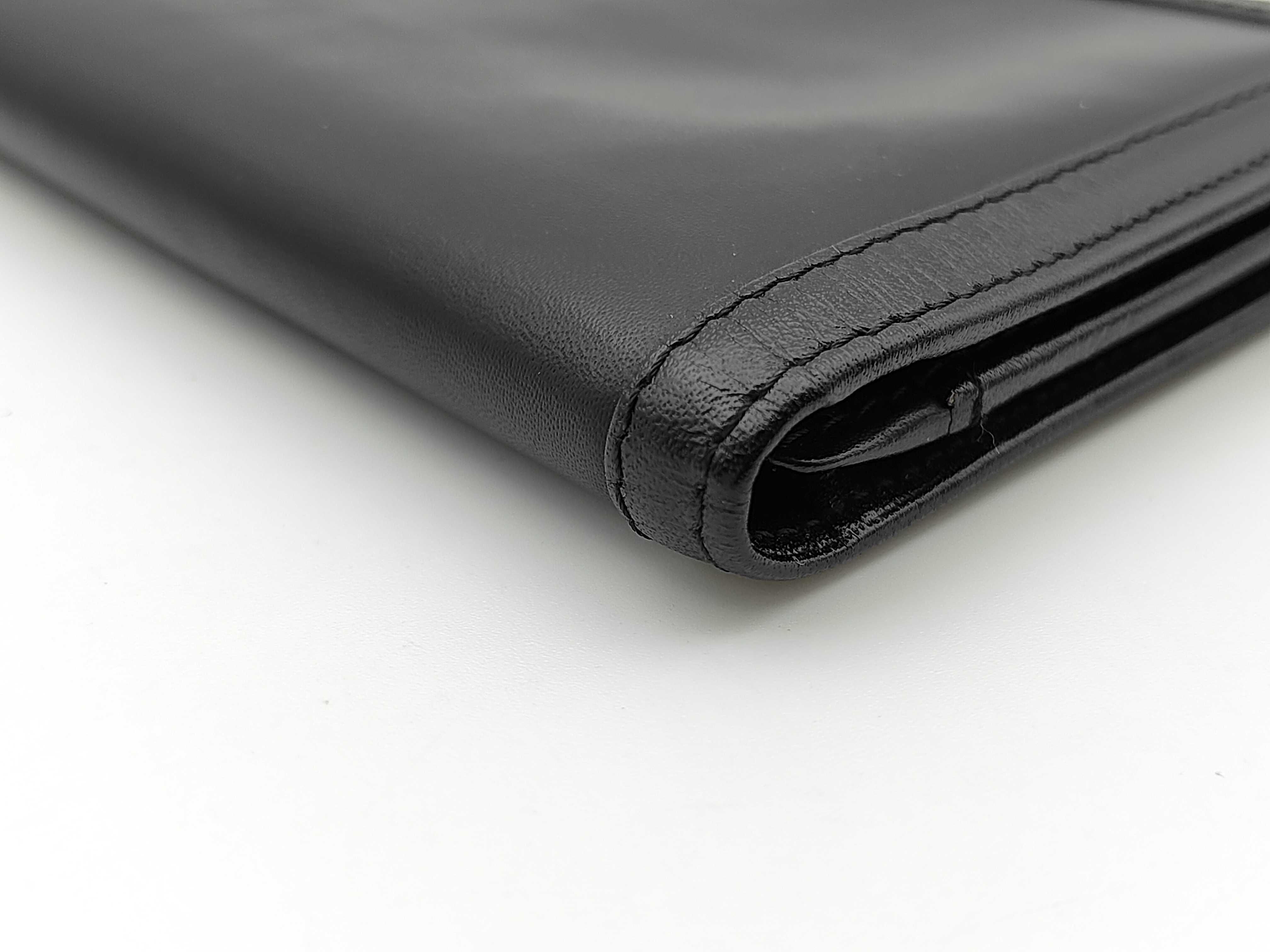 wallet — view 3