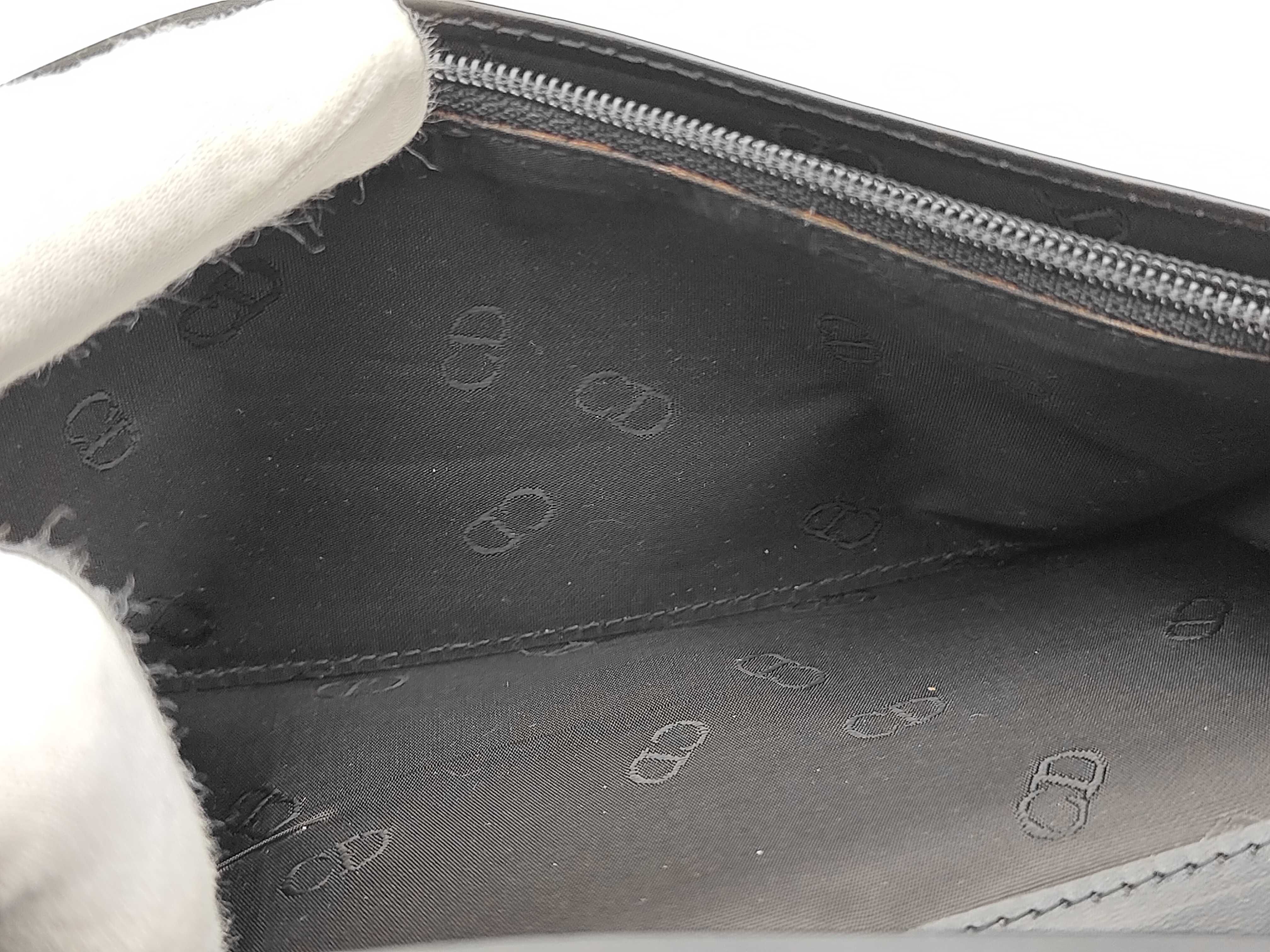 wallet — view 8