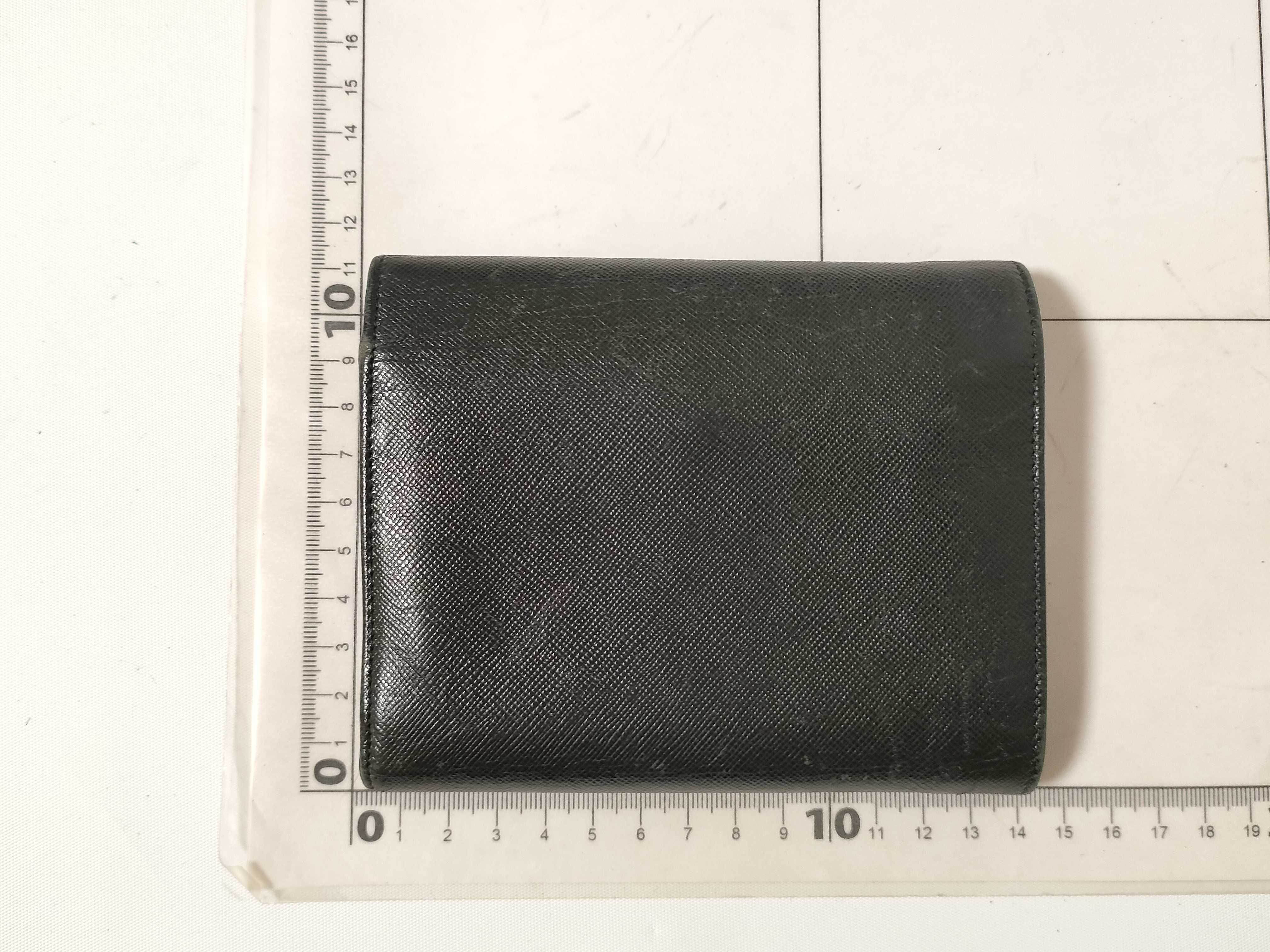 logo hardware leather trifold wallet — view 2