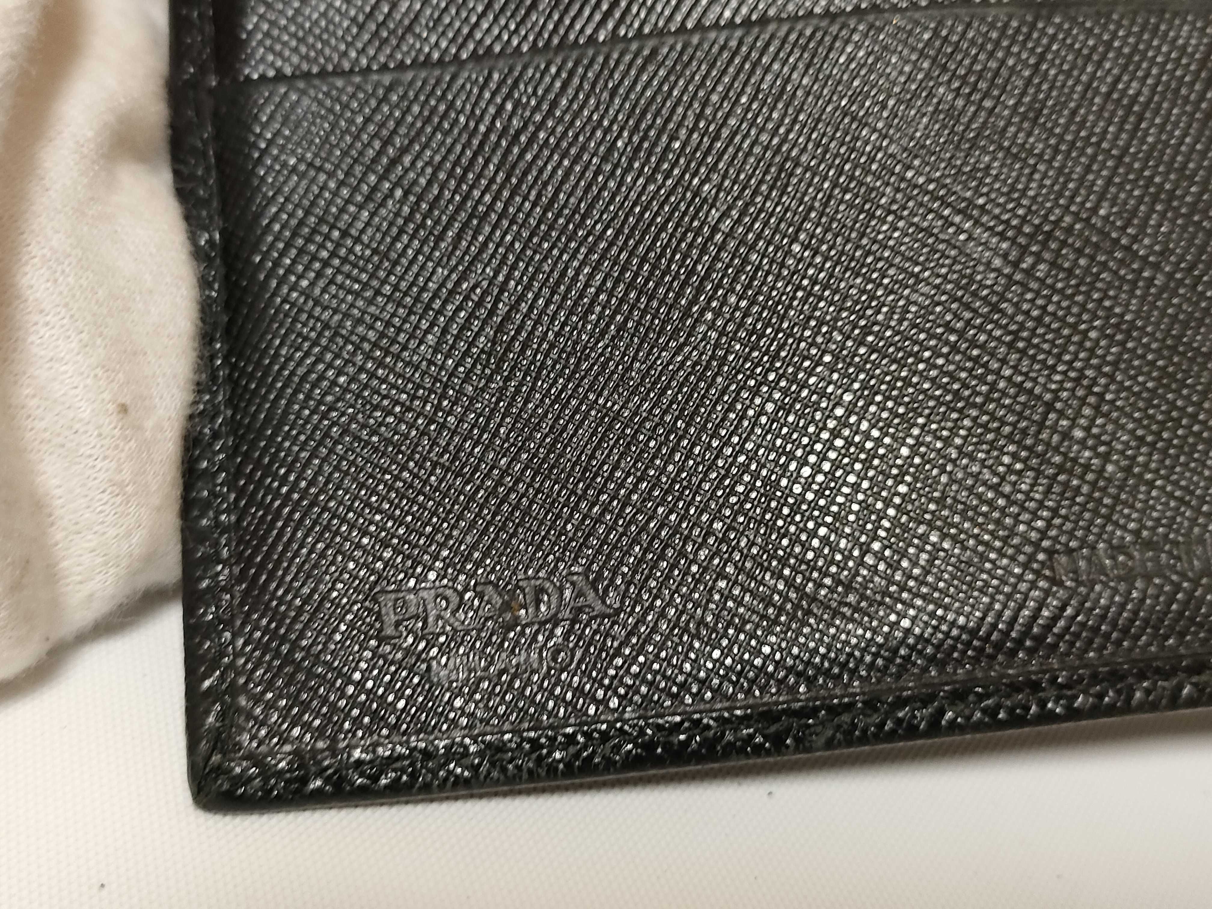 logo hardware leather trifold wallet — view 11