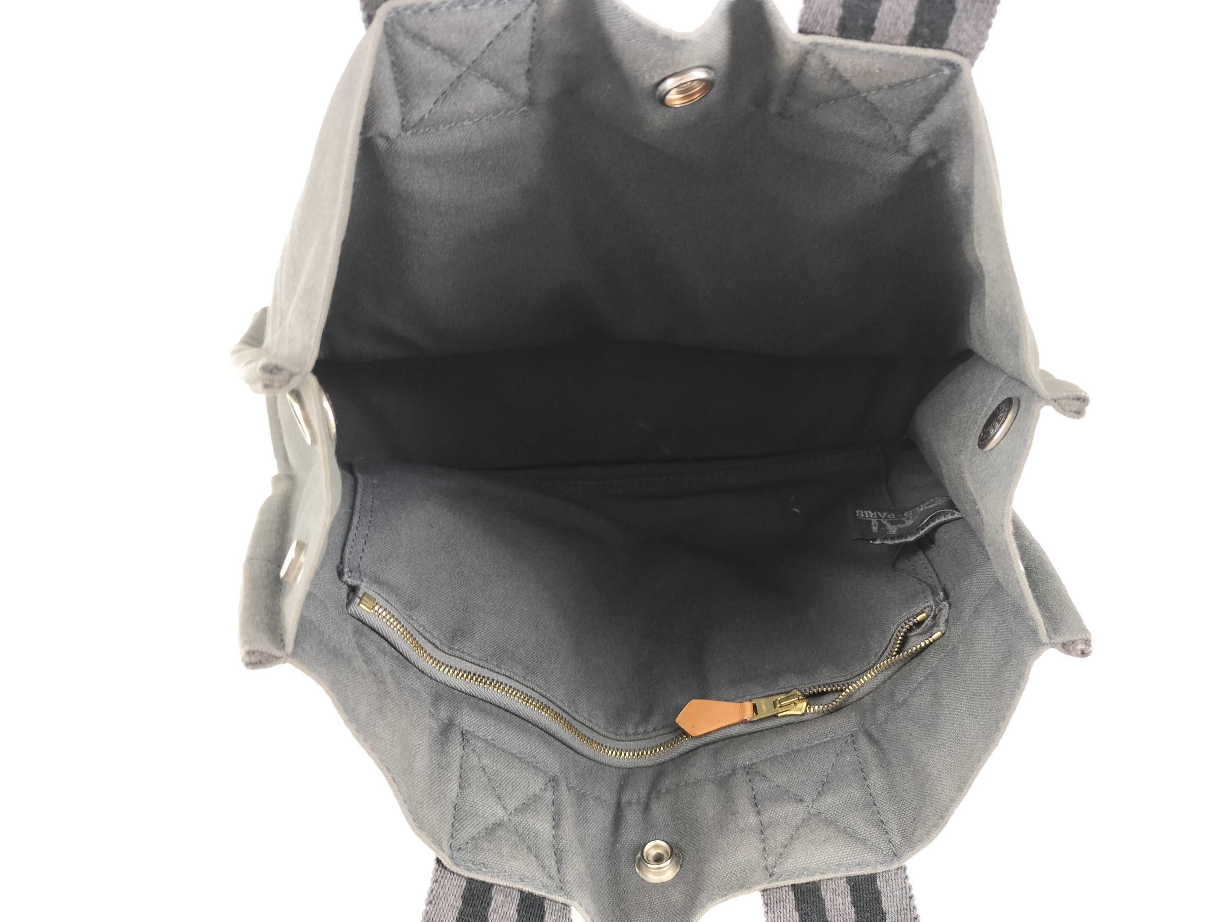 Fourre-Tout PM Handbag — view 9